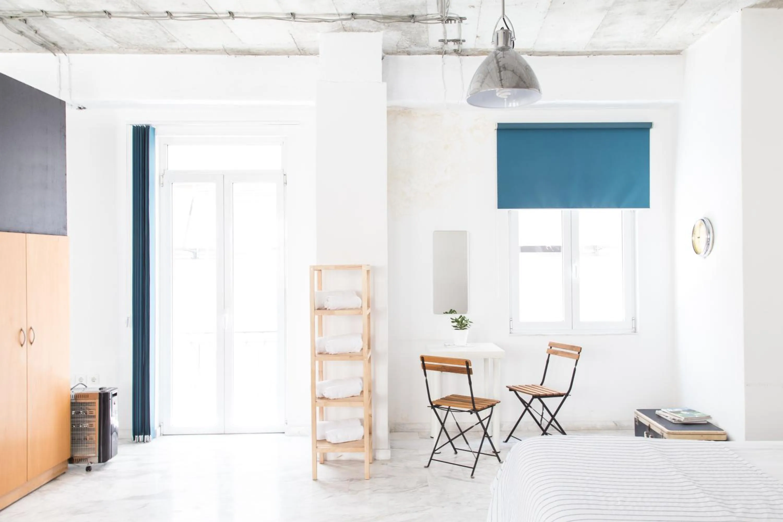 Dining area in Concierge Downtown