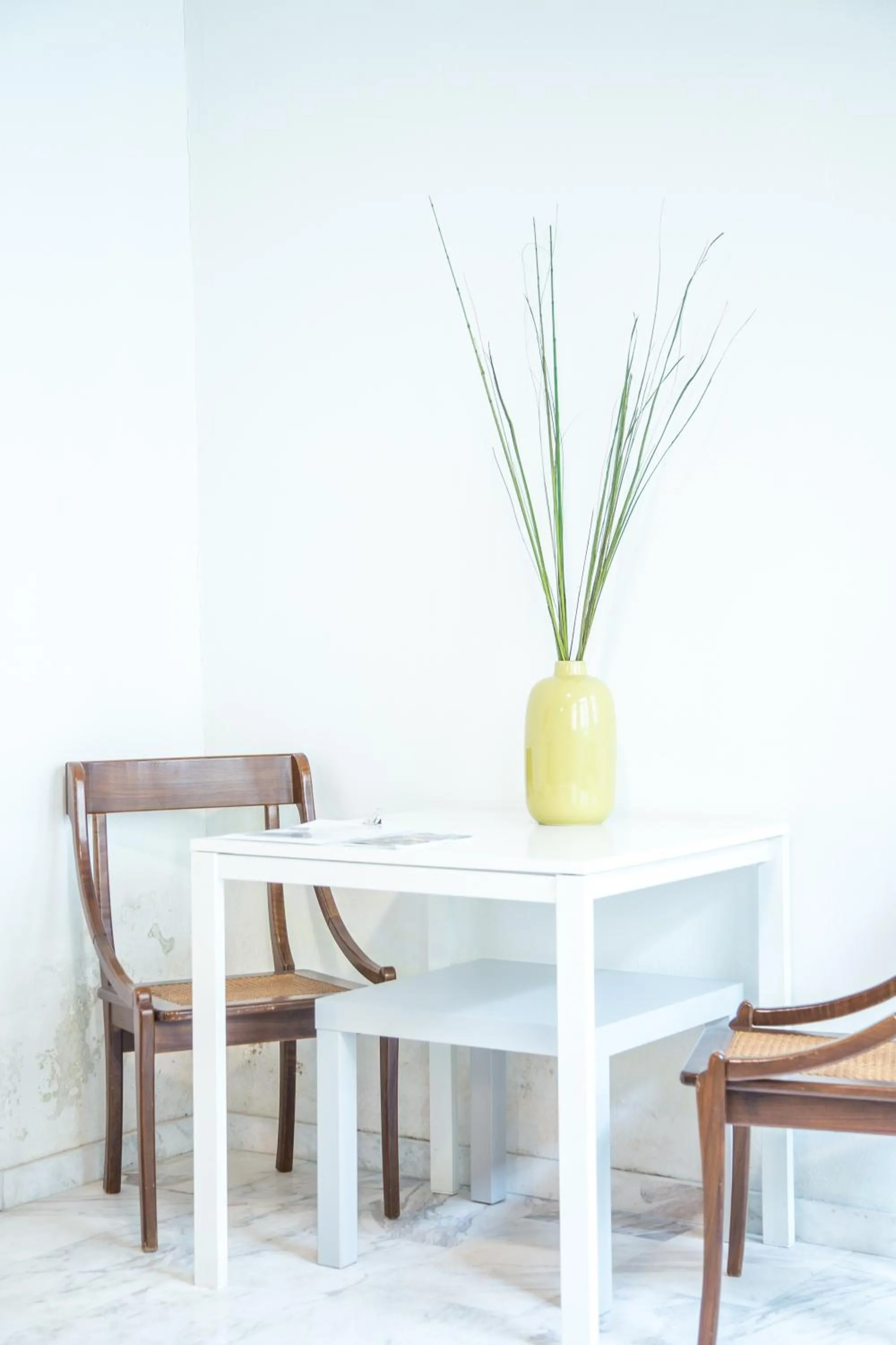 Seating area in Concierge Downtown