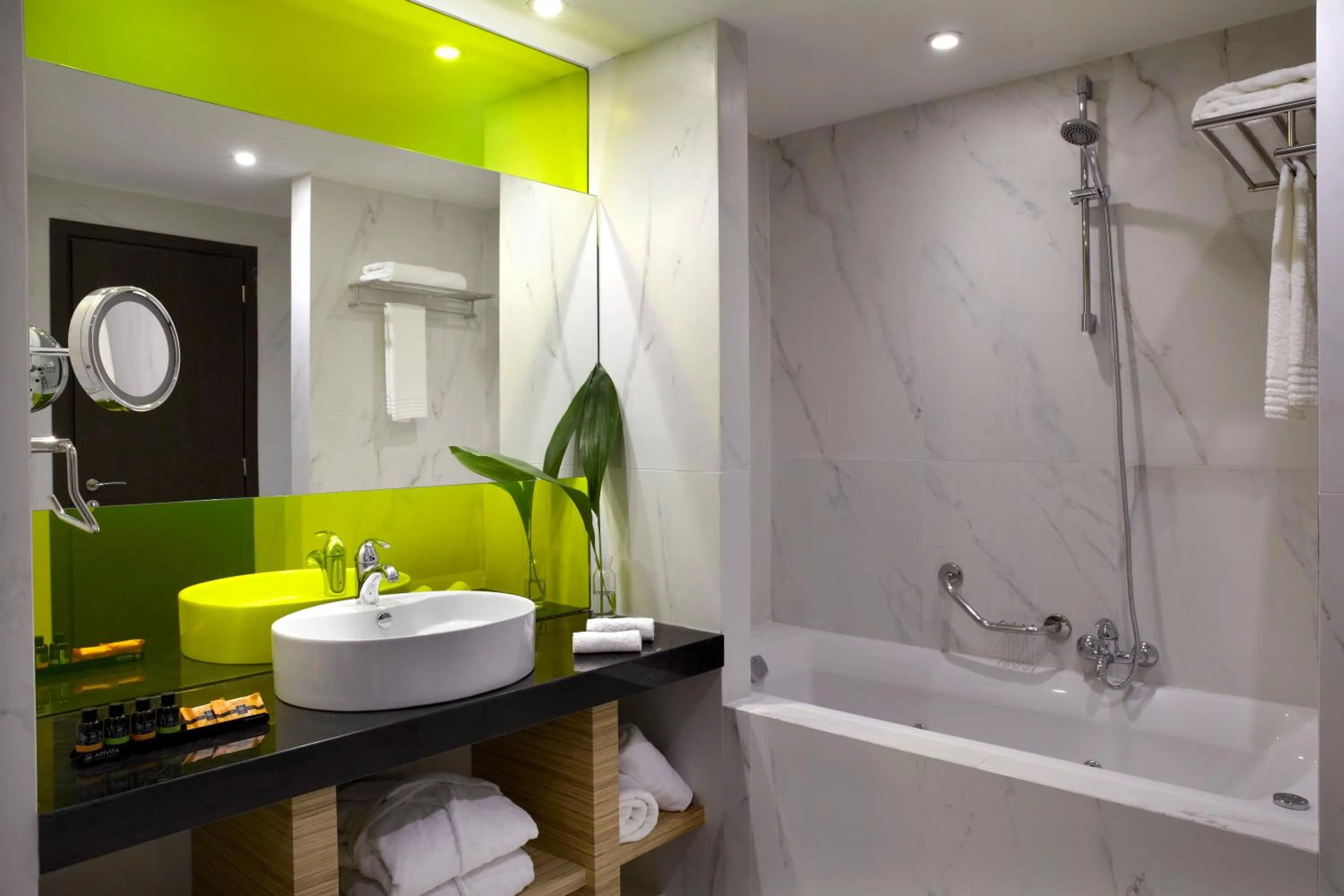 Bathroom in Zeus Wyndham Grand Athens