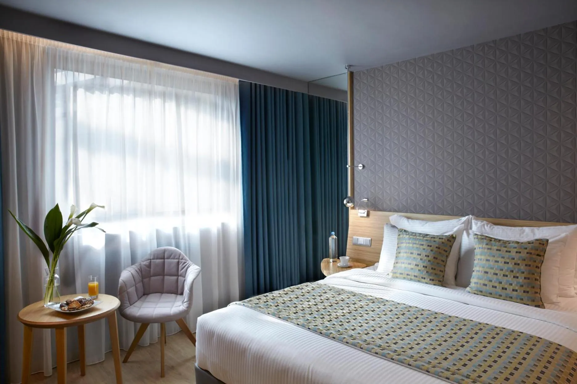 Standard Double Room with City View in Zeus Wyndham Grand Athens