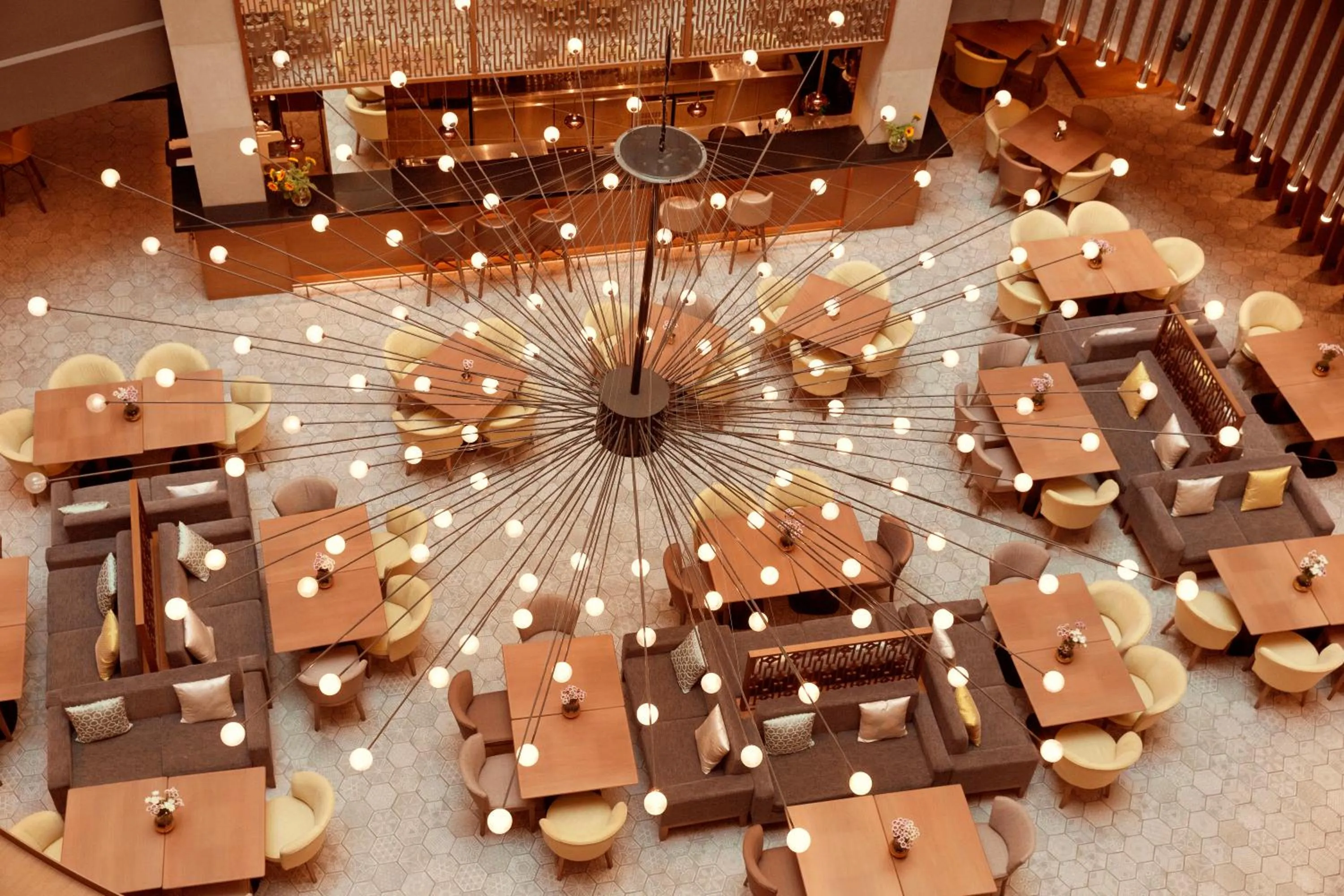 Zeus Wyndham Grand Athens