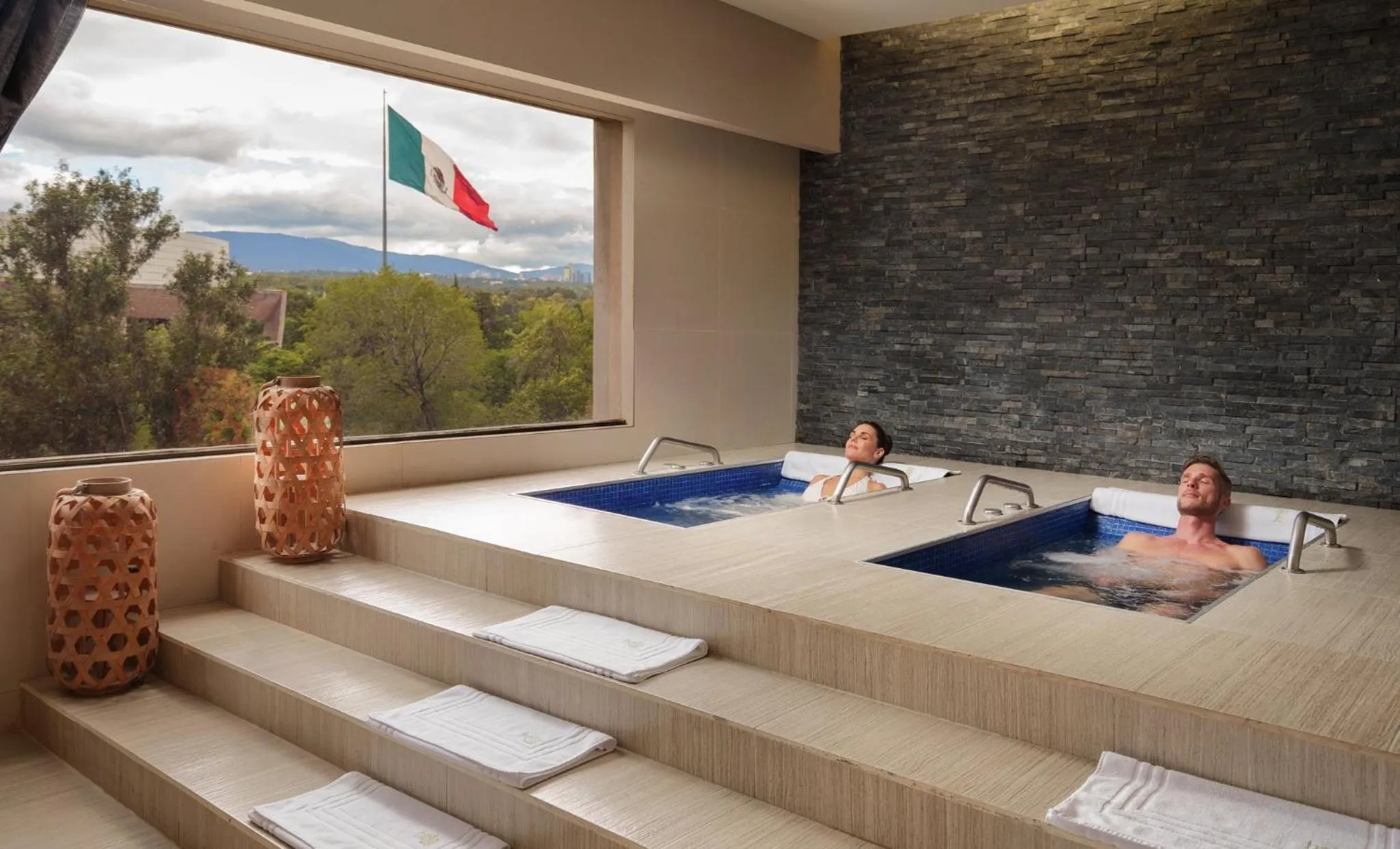 Spa and wellness centre/facilities in Presidente InterContinental Mexico City by IHG
