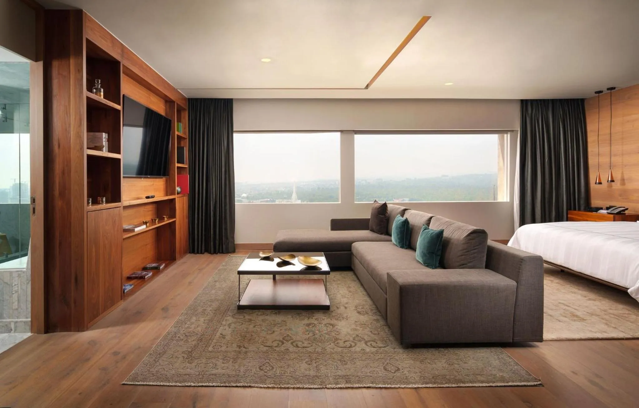 Photo of the whole room, Bed in Presidente InterContinental Mexico City by IHG