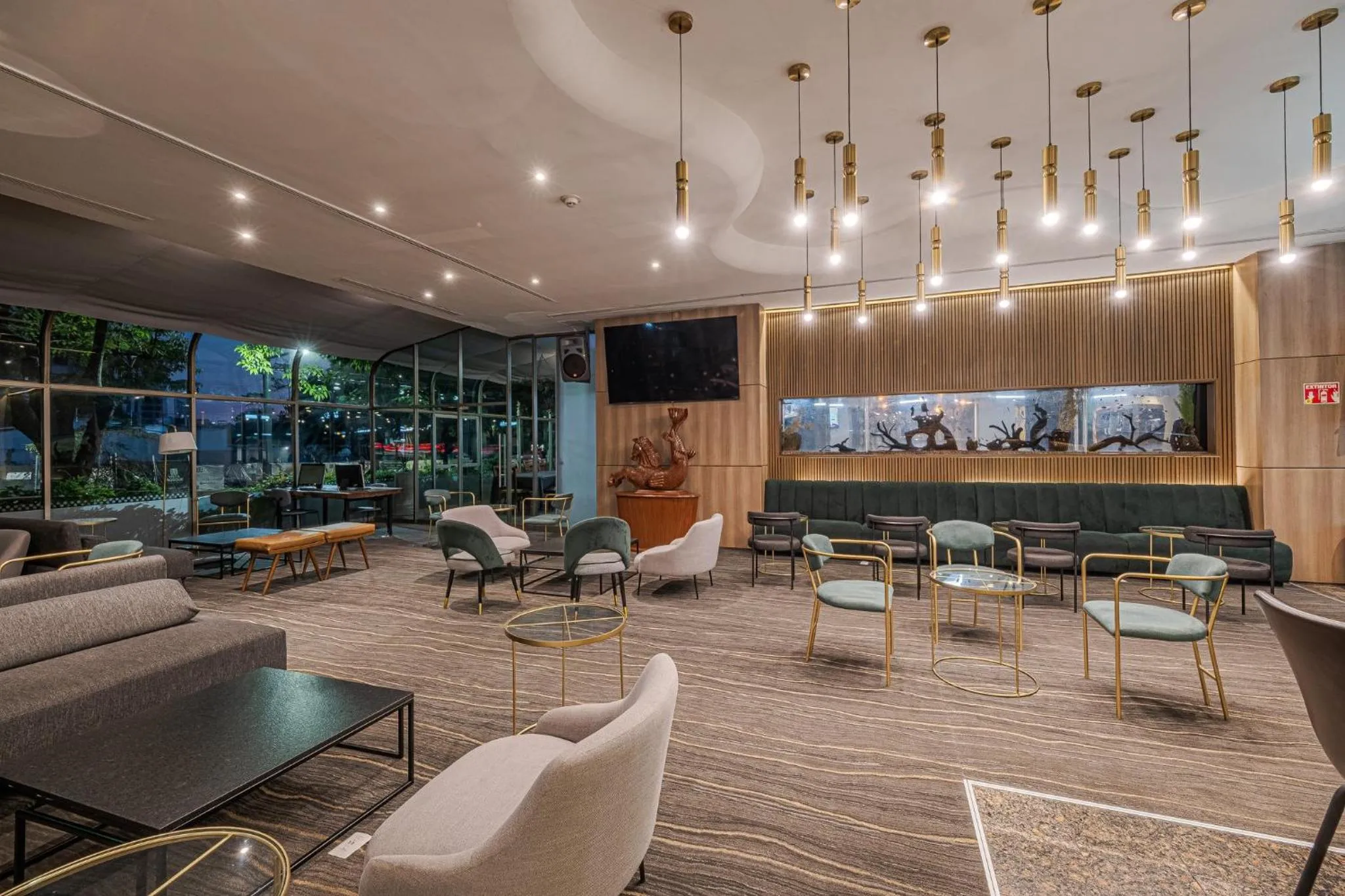 Lounge or bar in Holiday Inn Guadalajara Select by IHG