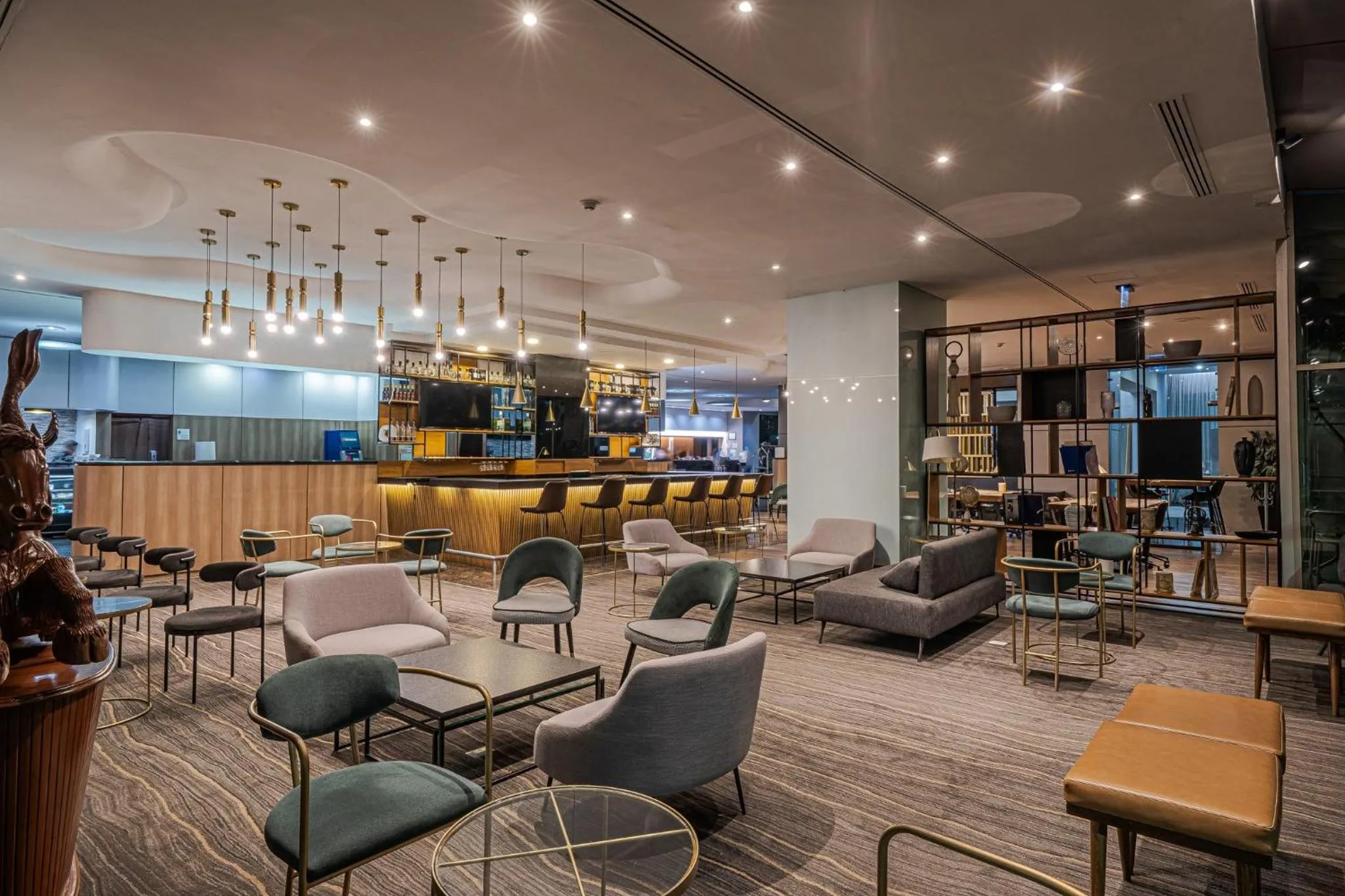 Lounge or bar in Holiday Inn Guadalajara Select by IHG
