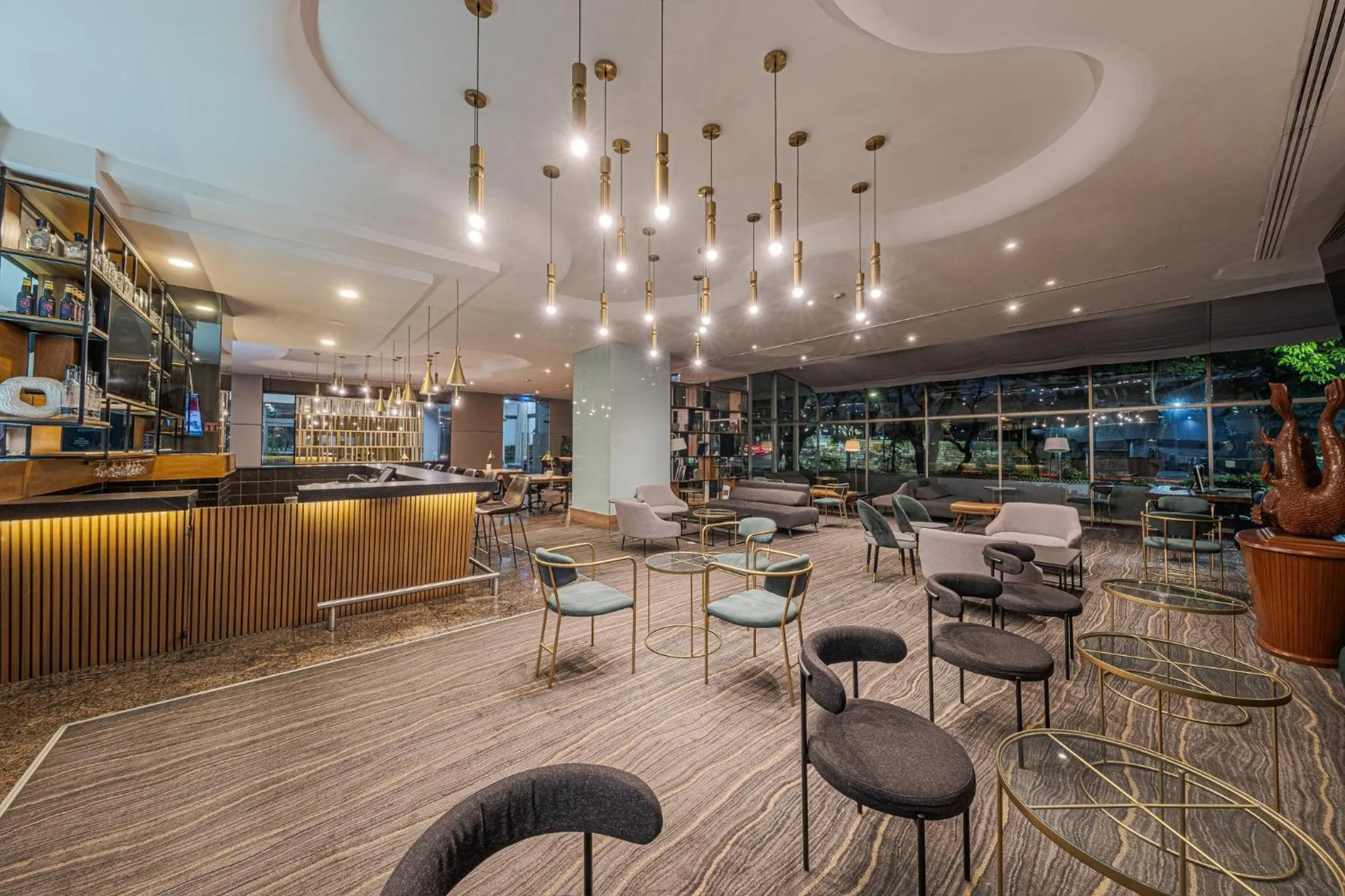 Lounge or bar in Holiday Inn Guadalajara Select by IHG