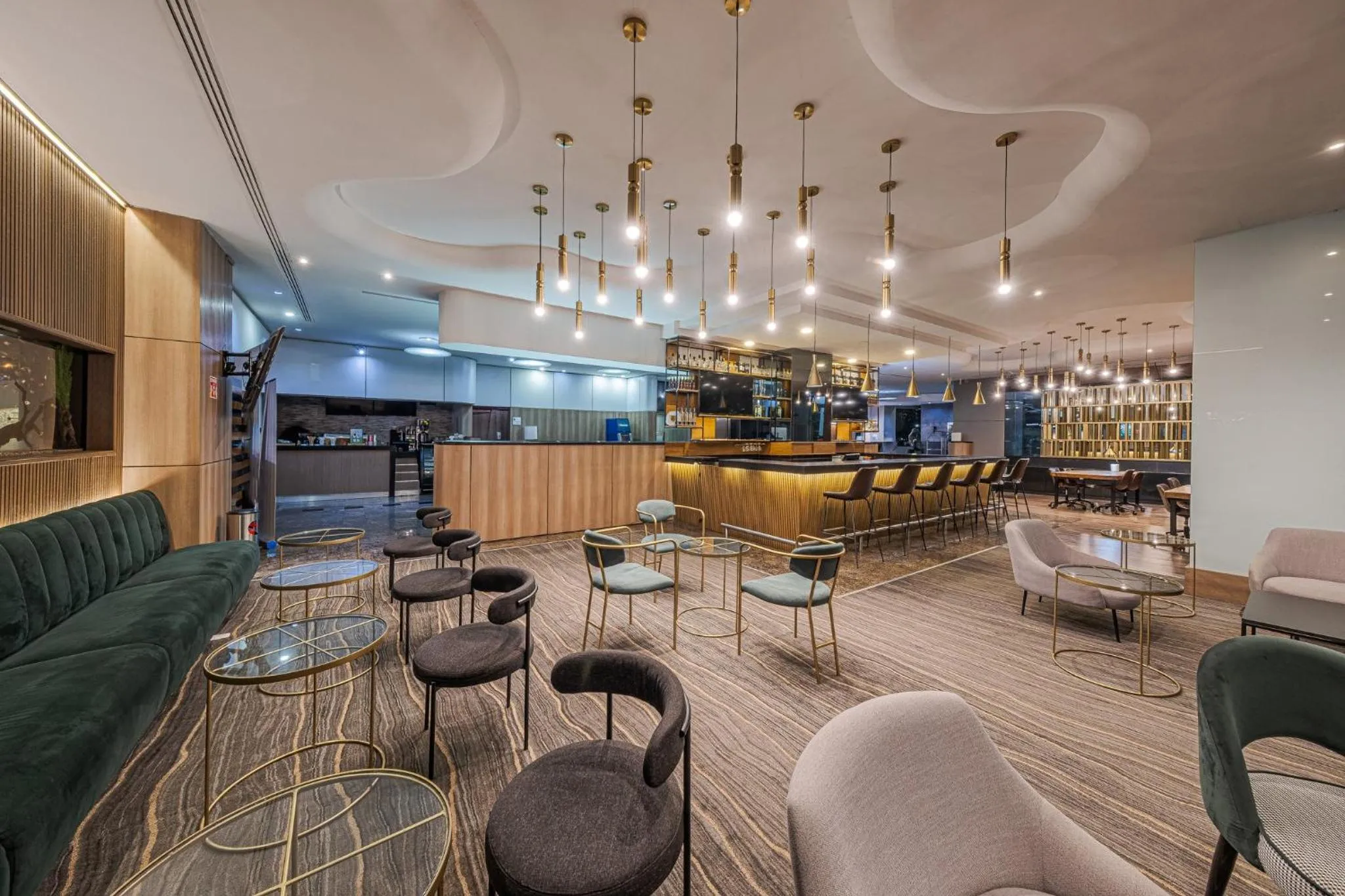 Lounge or bar in Holiday Inn Guadalajara Select by IHG