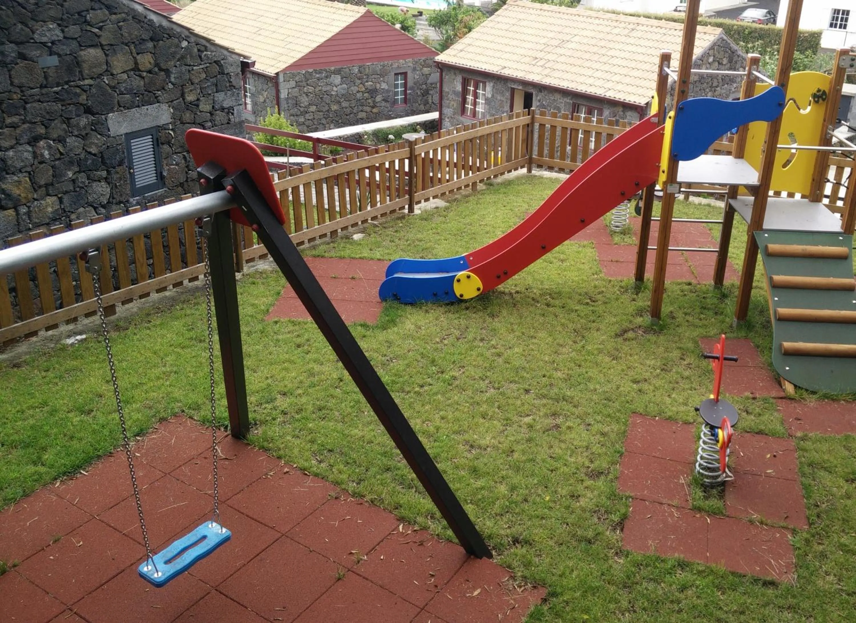 Property building in Aldeia das Adegas