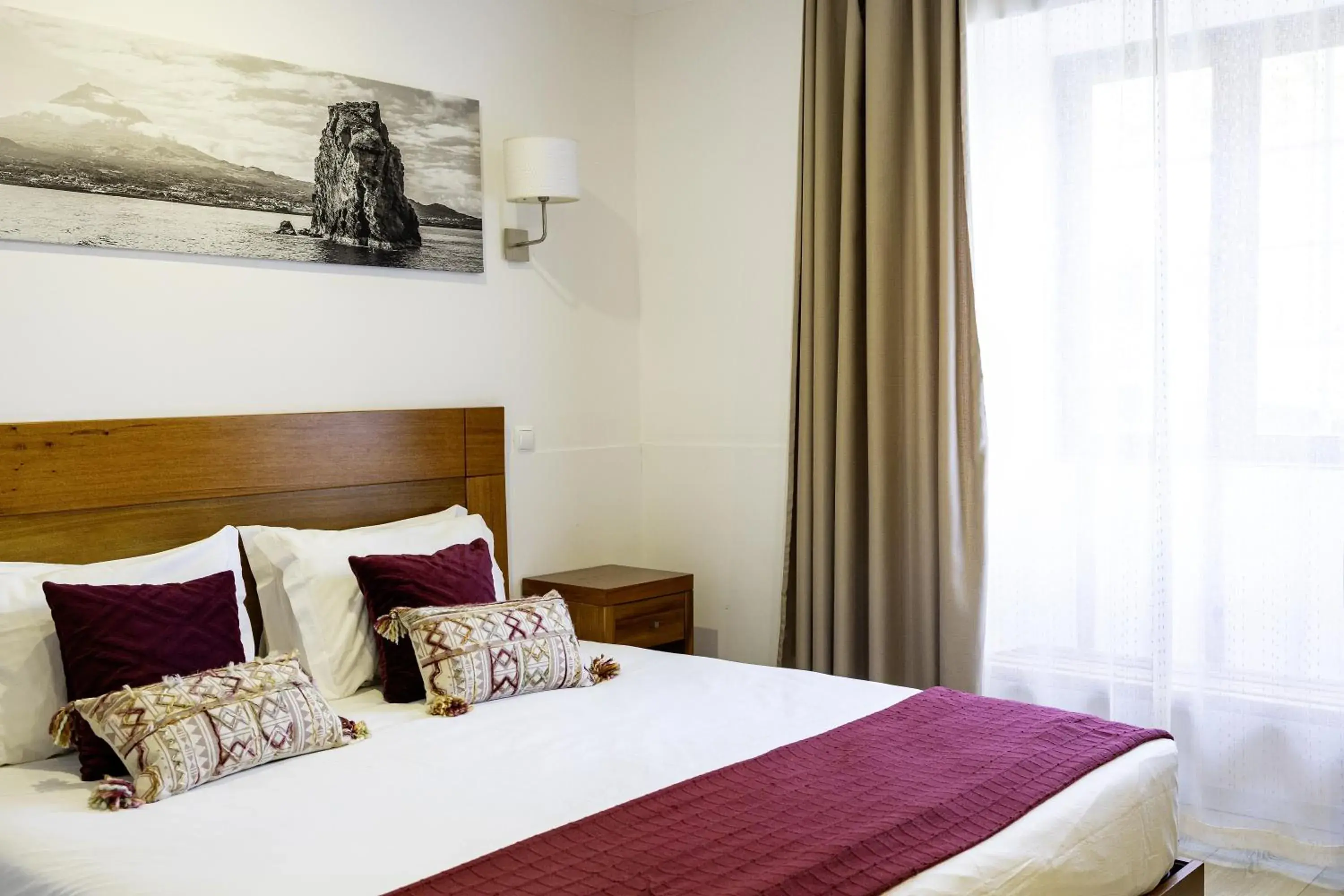 Two-Bedroom House in Aldeia das Adegas Two-Bedroom House in Aldeia das Adegas