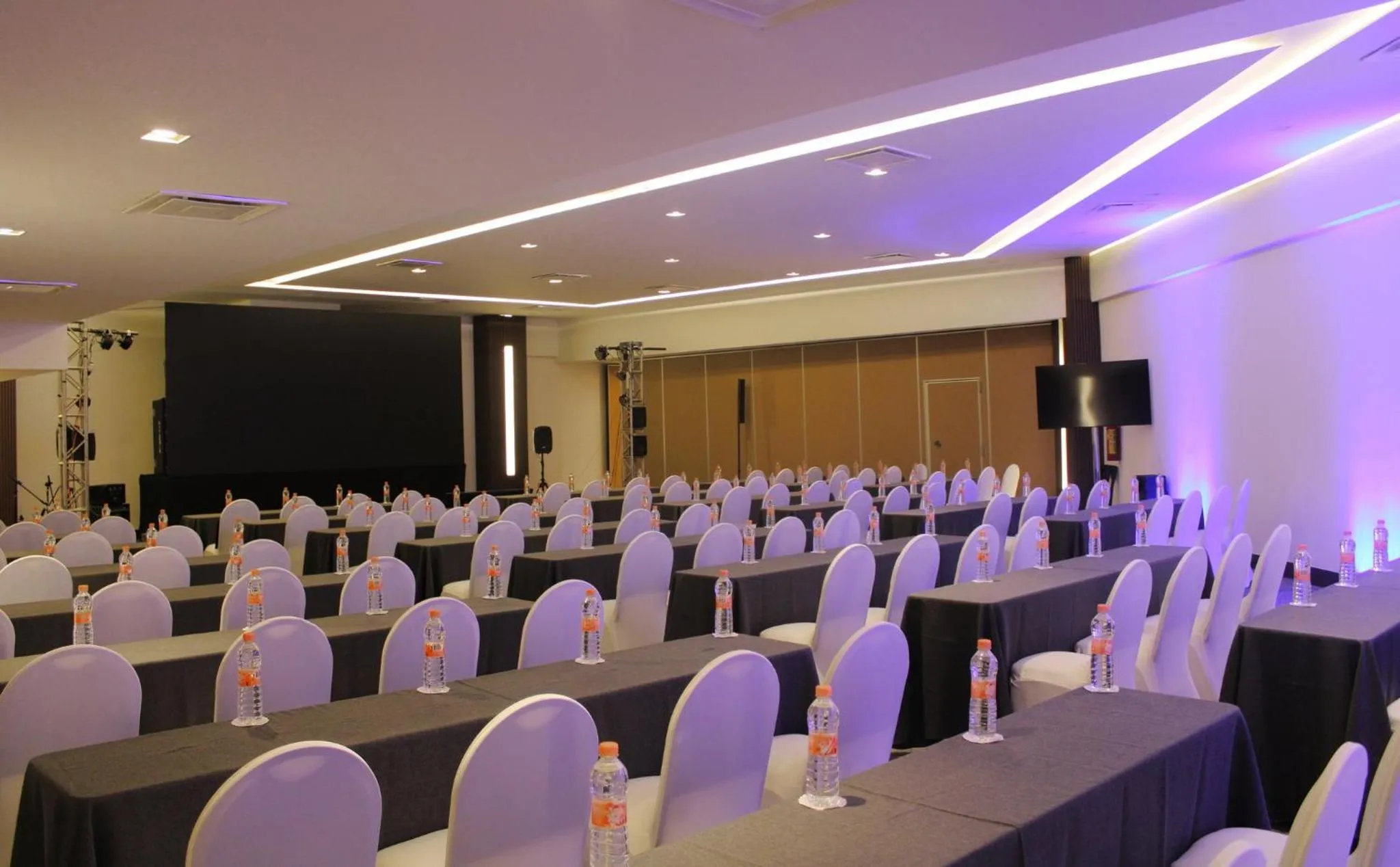Meeting/conference room in Holiday Inn Mexico Dali Airport by IHG