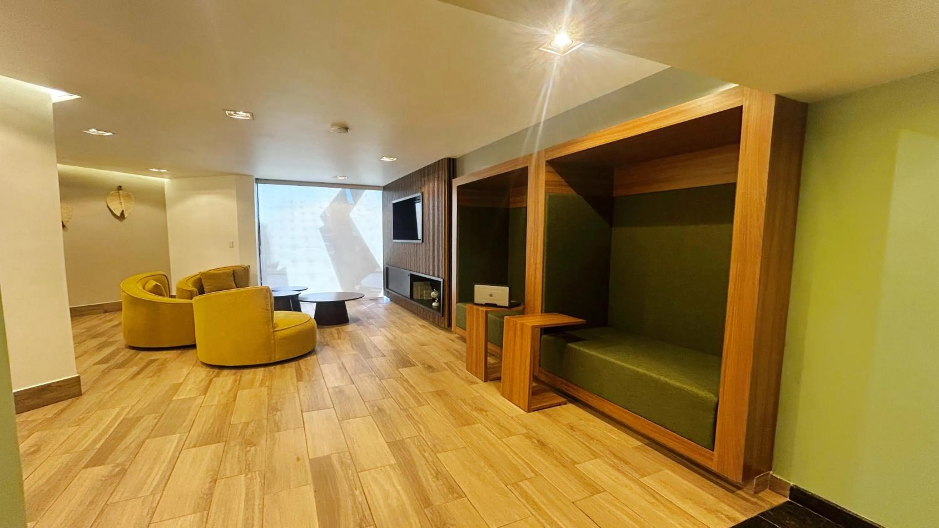 Business facilities in Holiday Inn Mexico Dali Airport by IHG