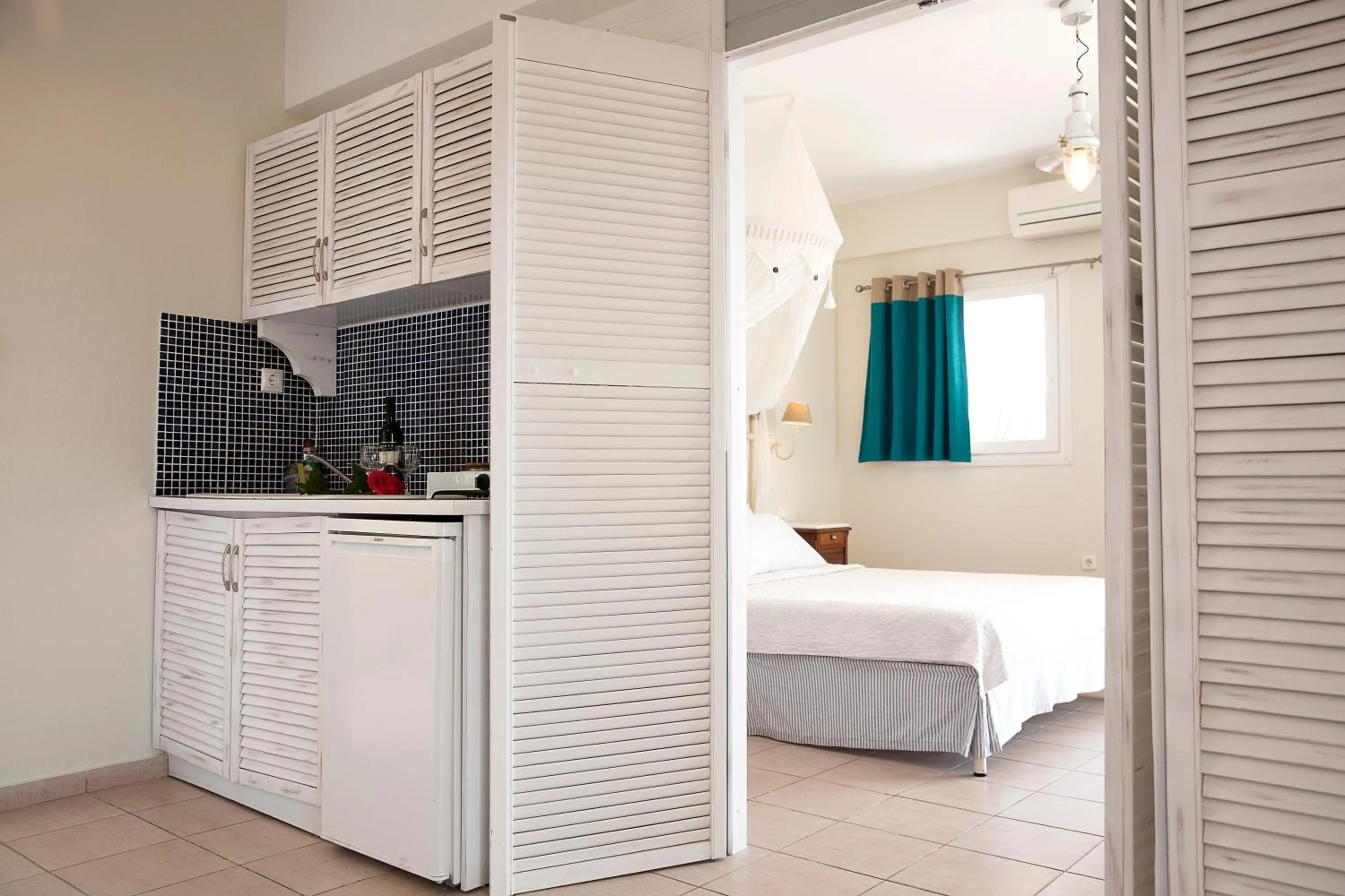 Photo of the whole room, Bed in Maistrali Beach Studios