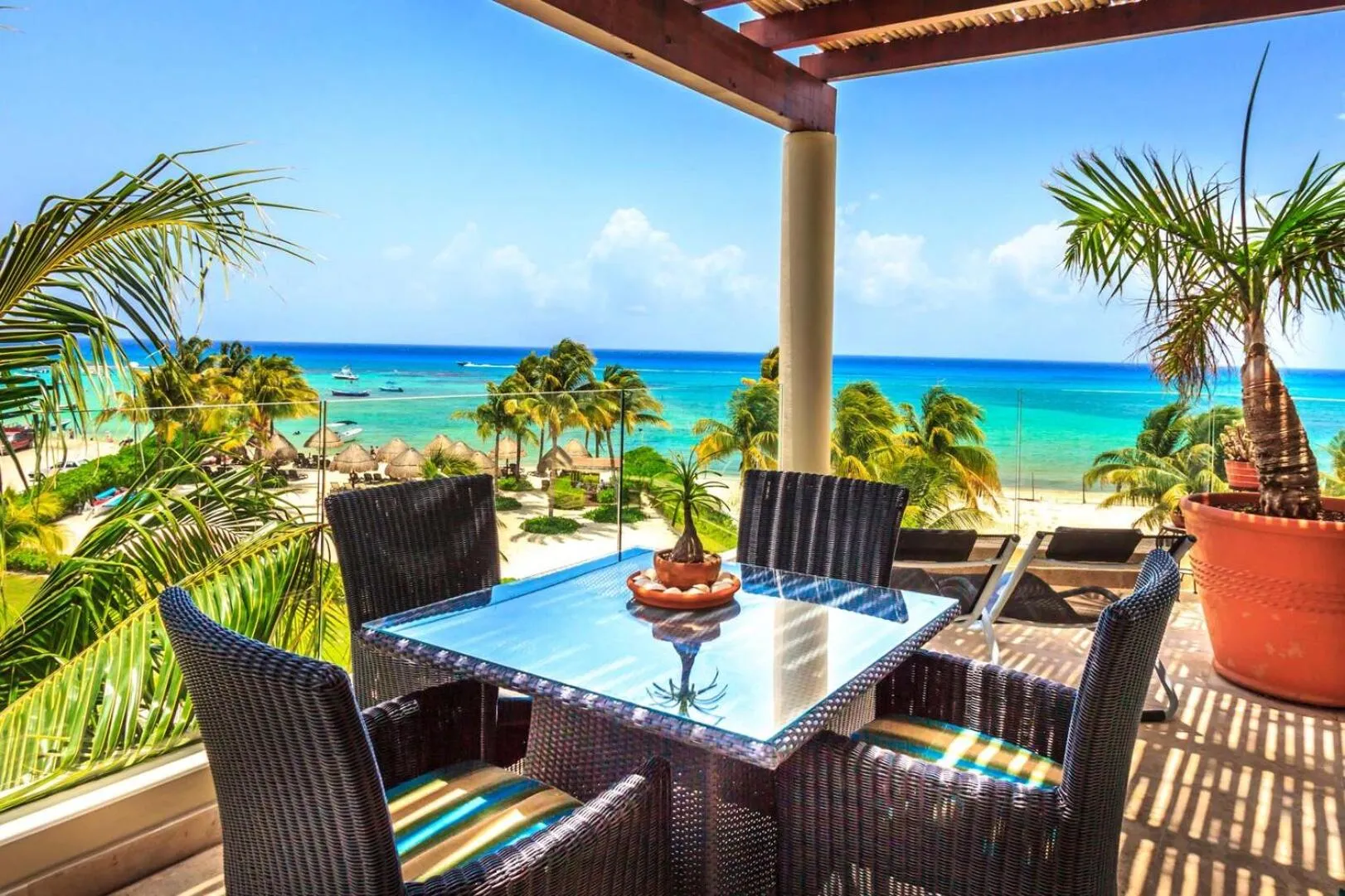 Balcony/Terrace in The Elements Oceanfront & Beachside Condo Hotel