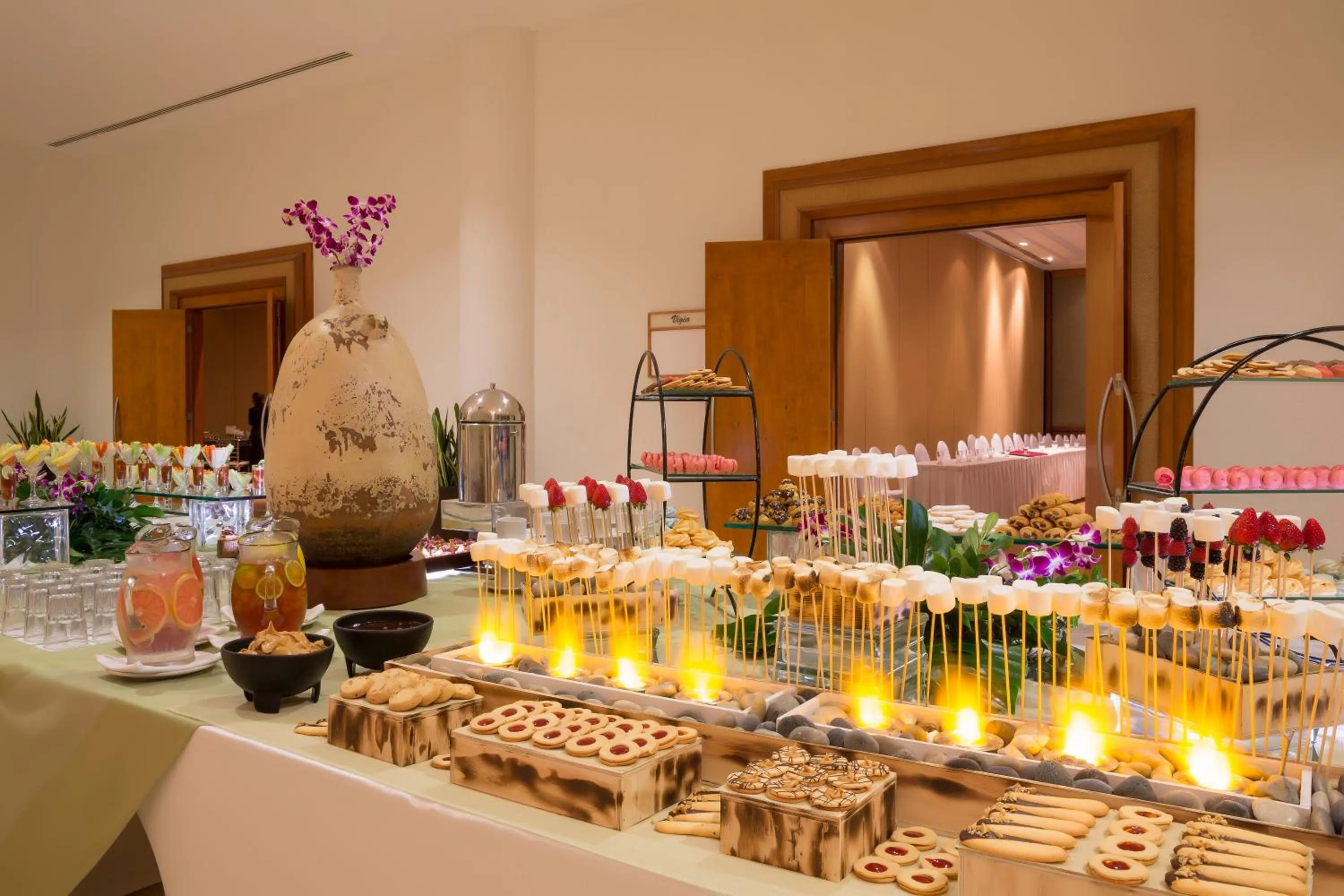 Food and drinks in GR Solaris Lighthouse