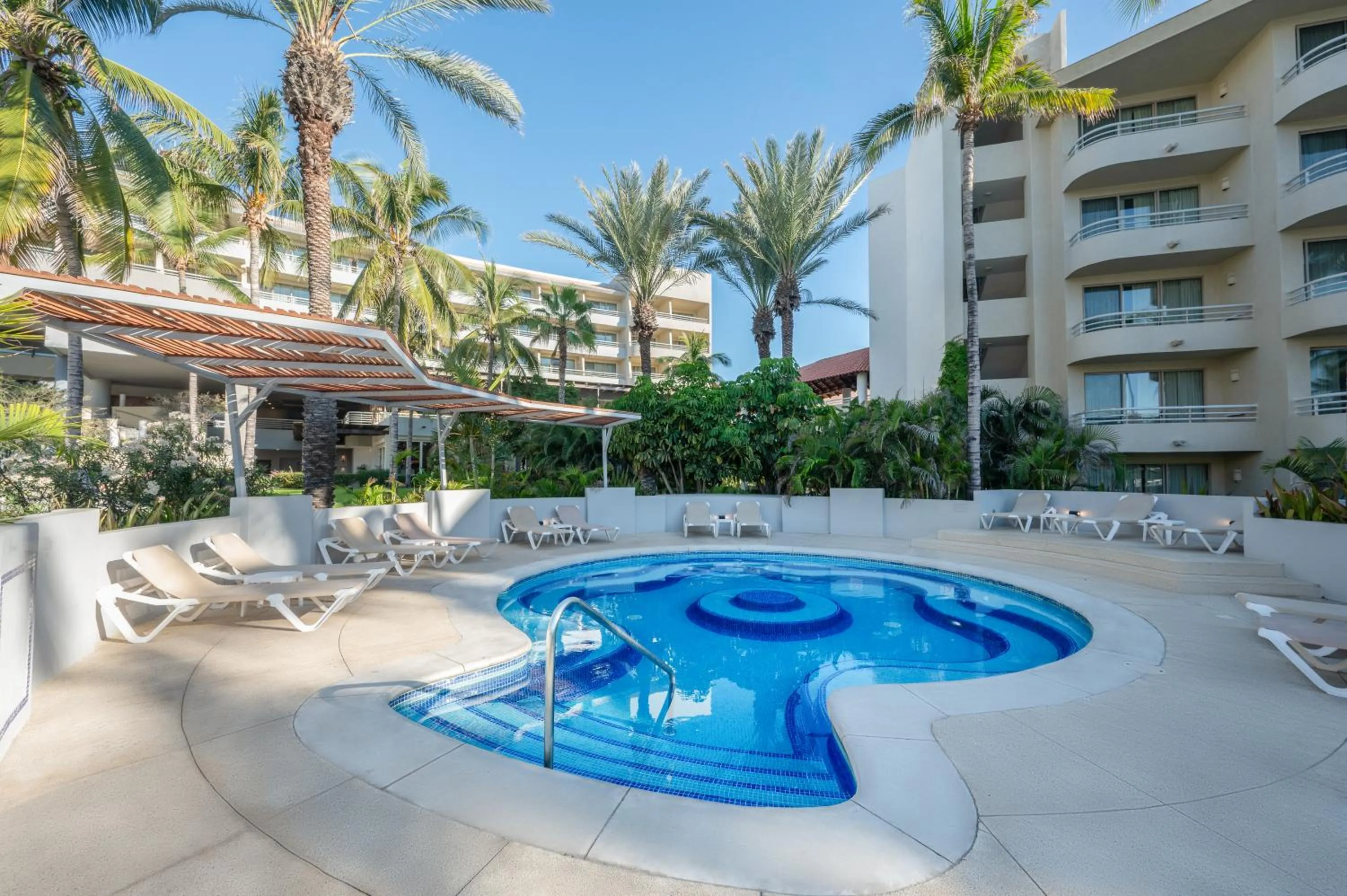 Hot Tub in GR Solaris Lighthouse - All Inclusive