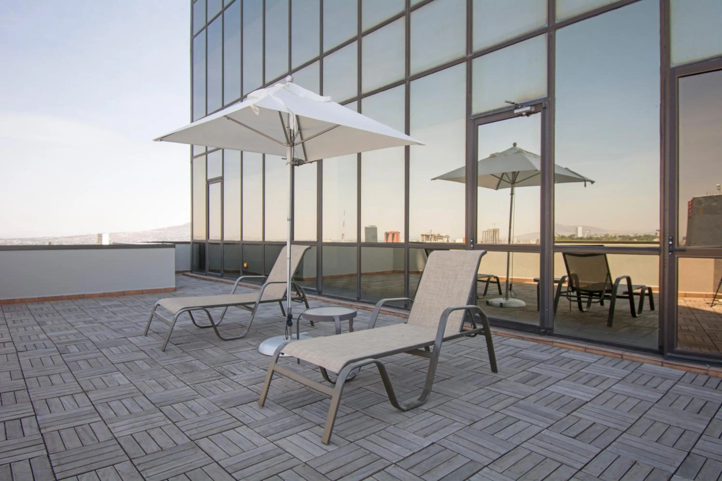 Photo of the whole room in Presidente InterContinental Guadalajara by IHG