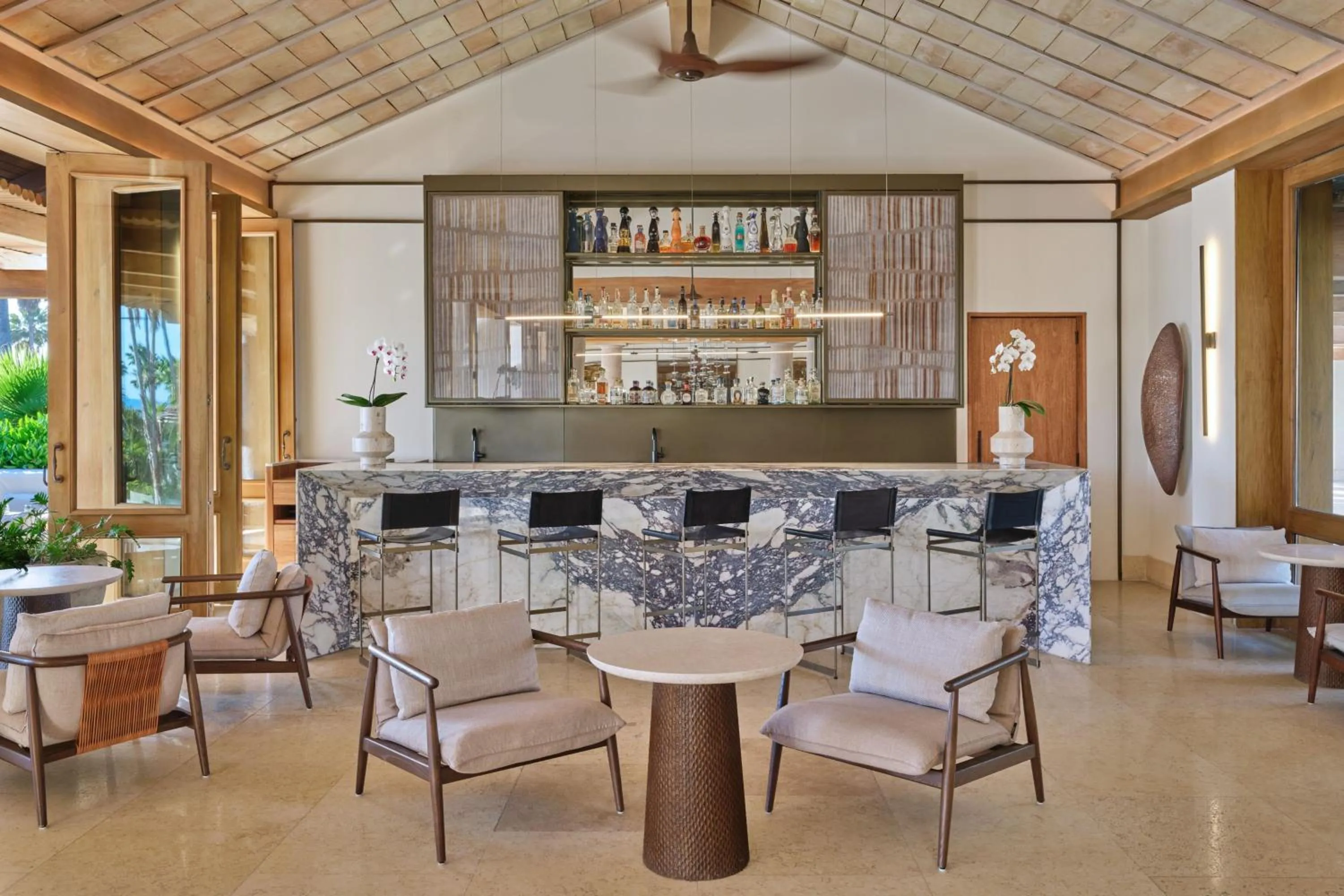 Lounge or bar in The St. Regis Punta Mita Resort