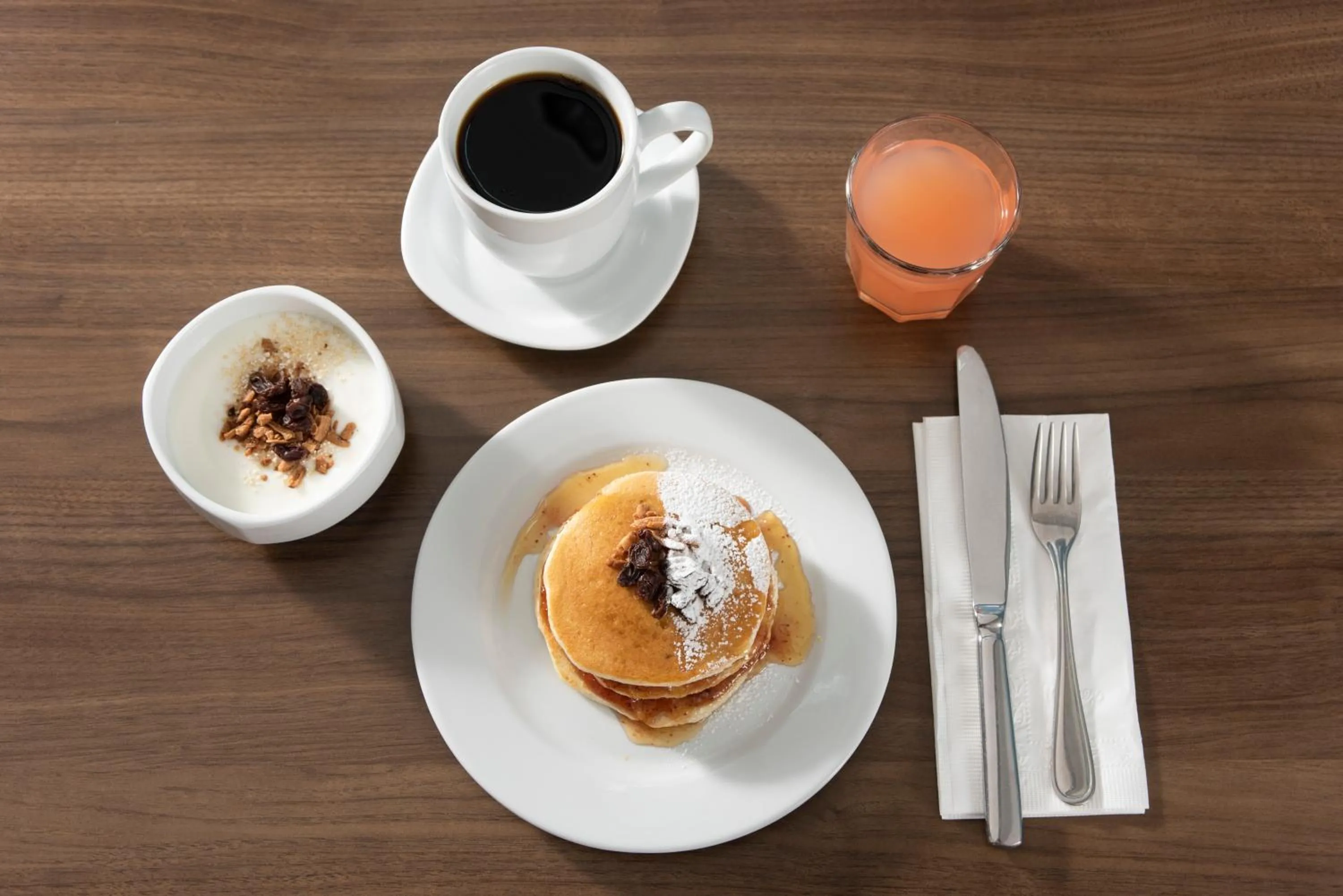 Food and drinks in Holiday Inn Express Guadalajara Expo by IHG