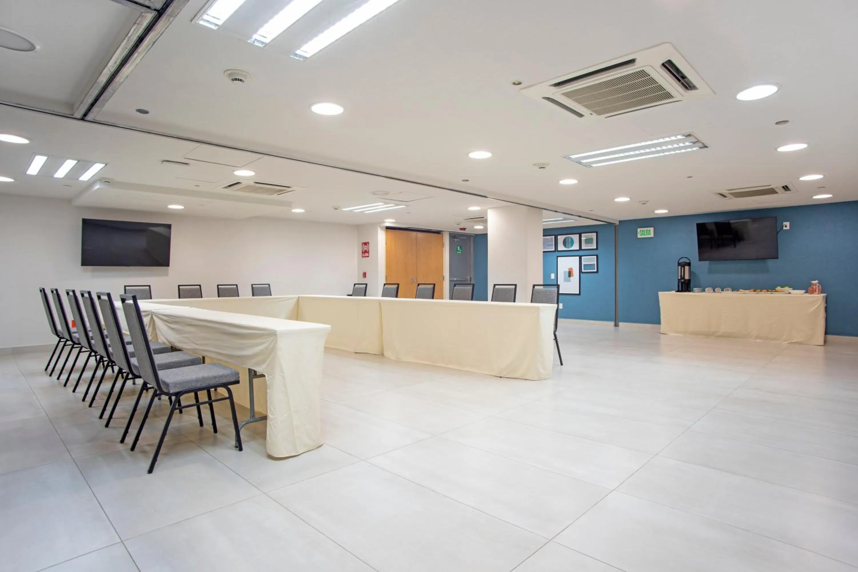 Holiday Inn Express Guadalajara Expo by IHG