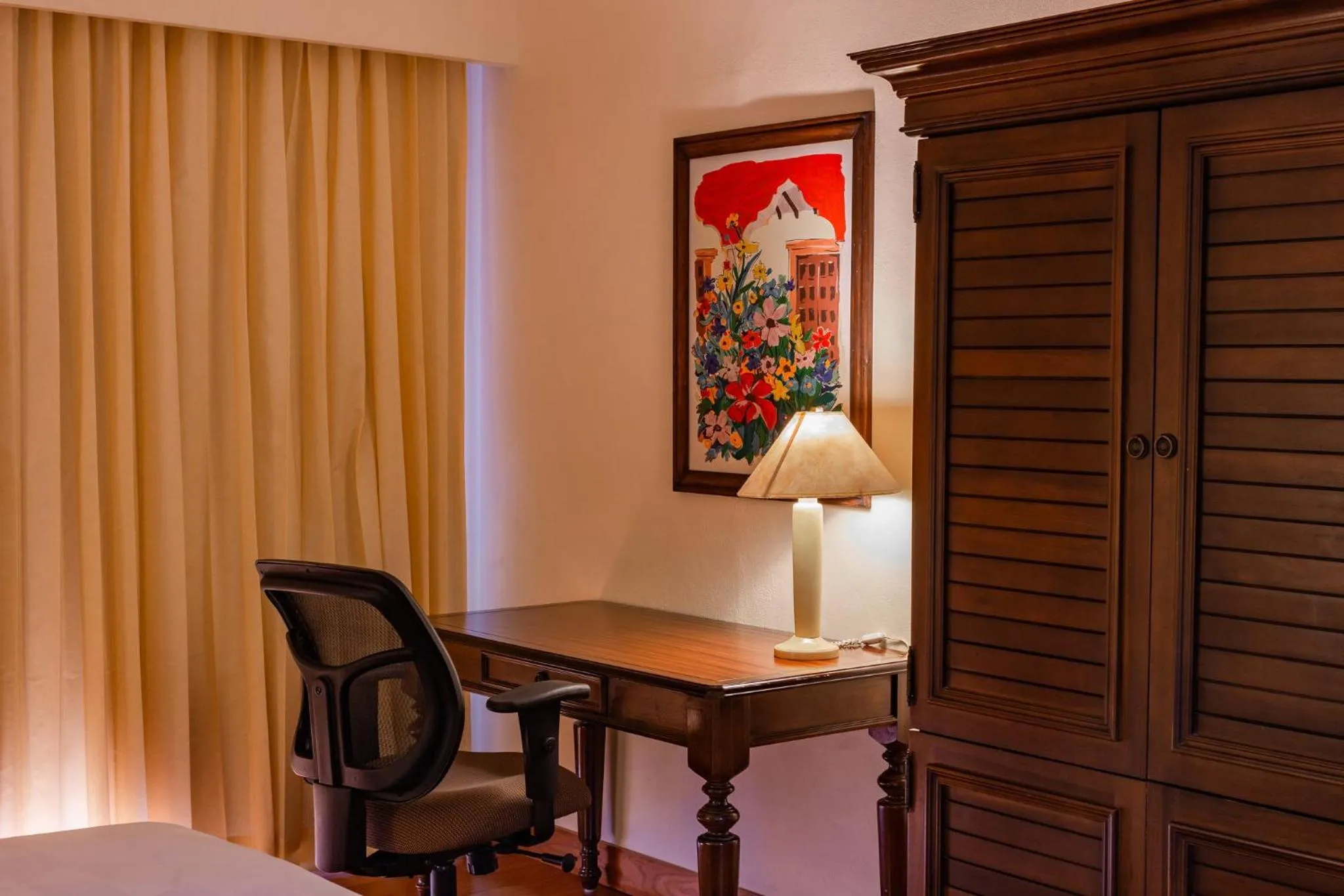 Photo of the whole room in Holiday Inn Merida by IHG