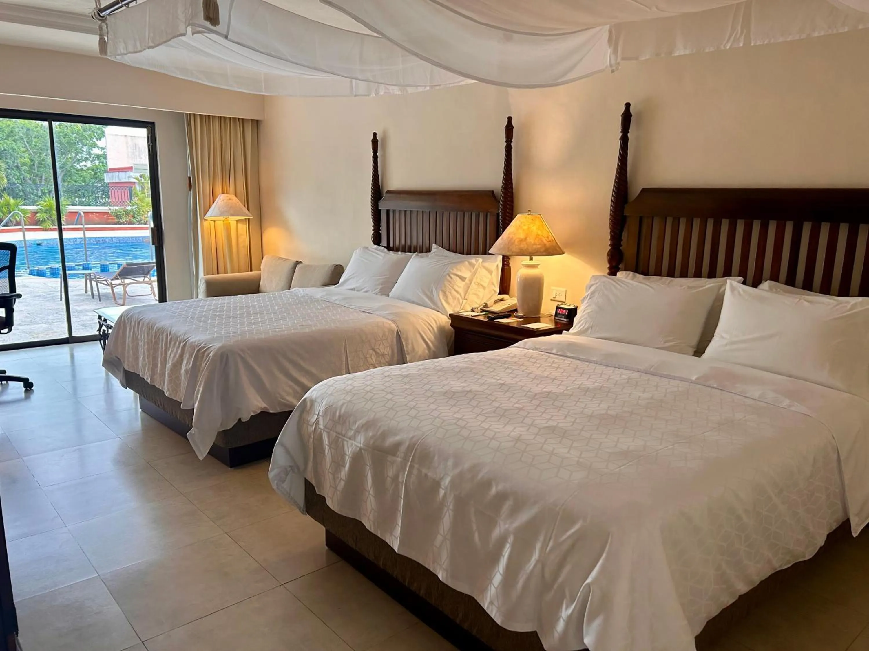 Bed in Holiday Inn Merida by IHG