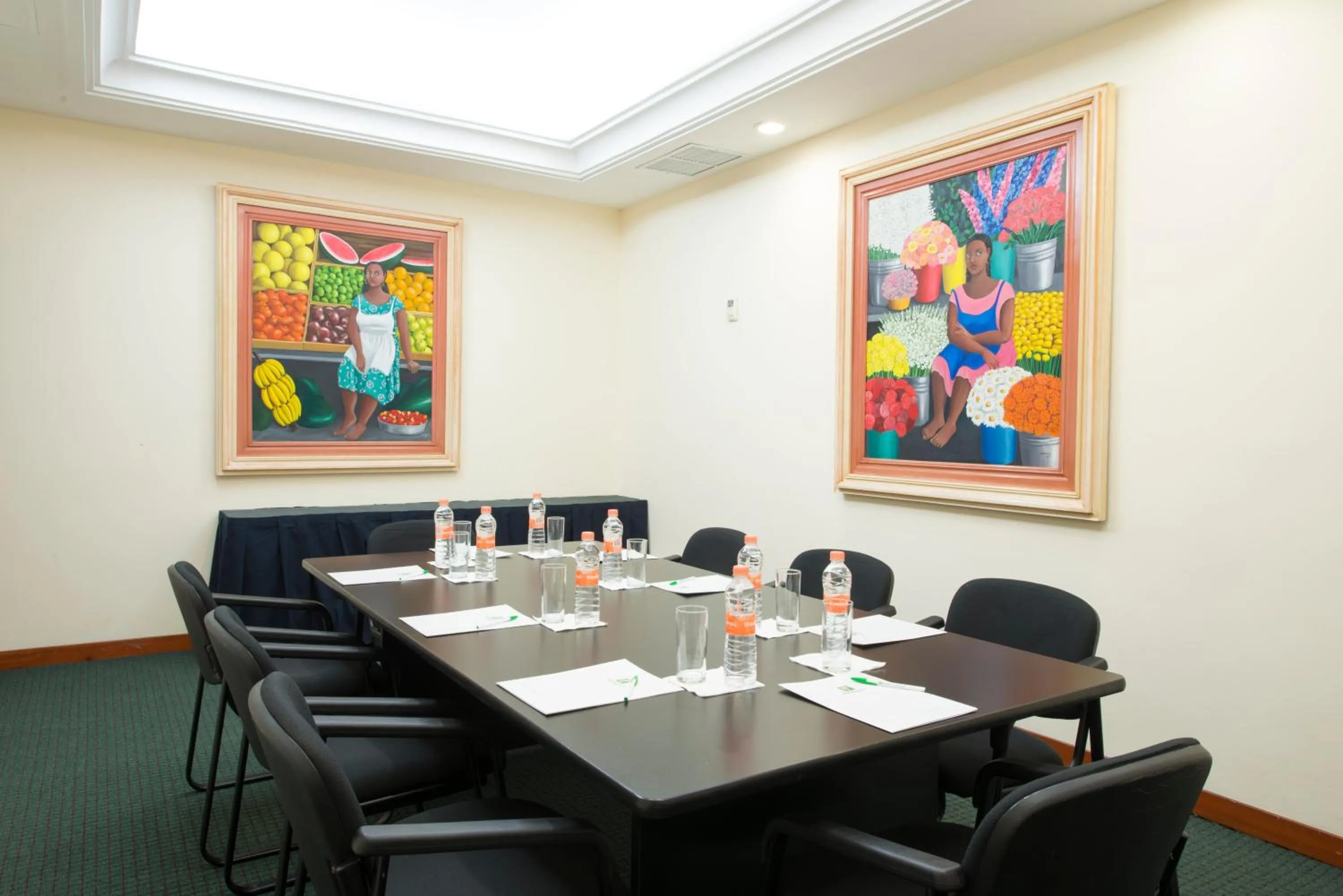 Meeting/conference room in Holiday Inn Merida by IHG