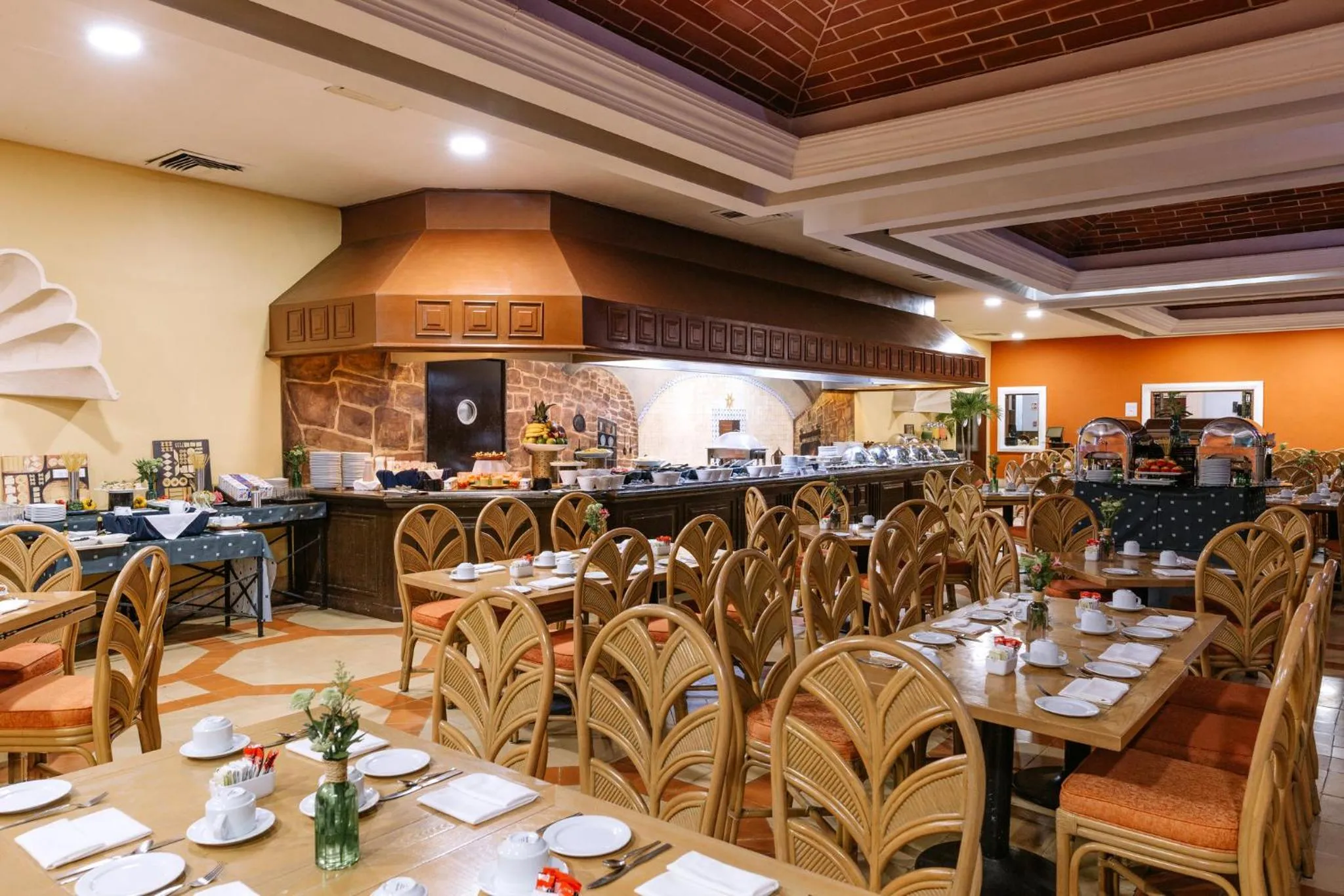 Breakfast in Holiday Inn Merida by IHG