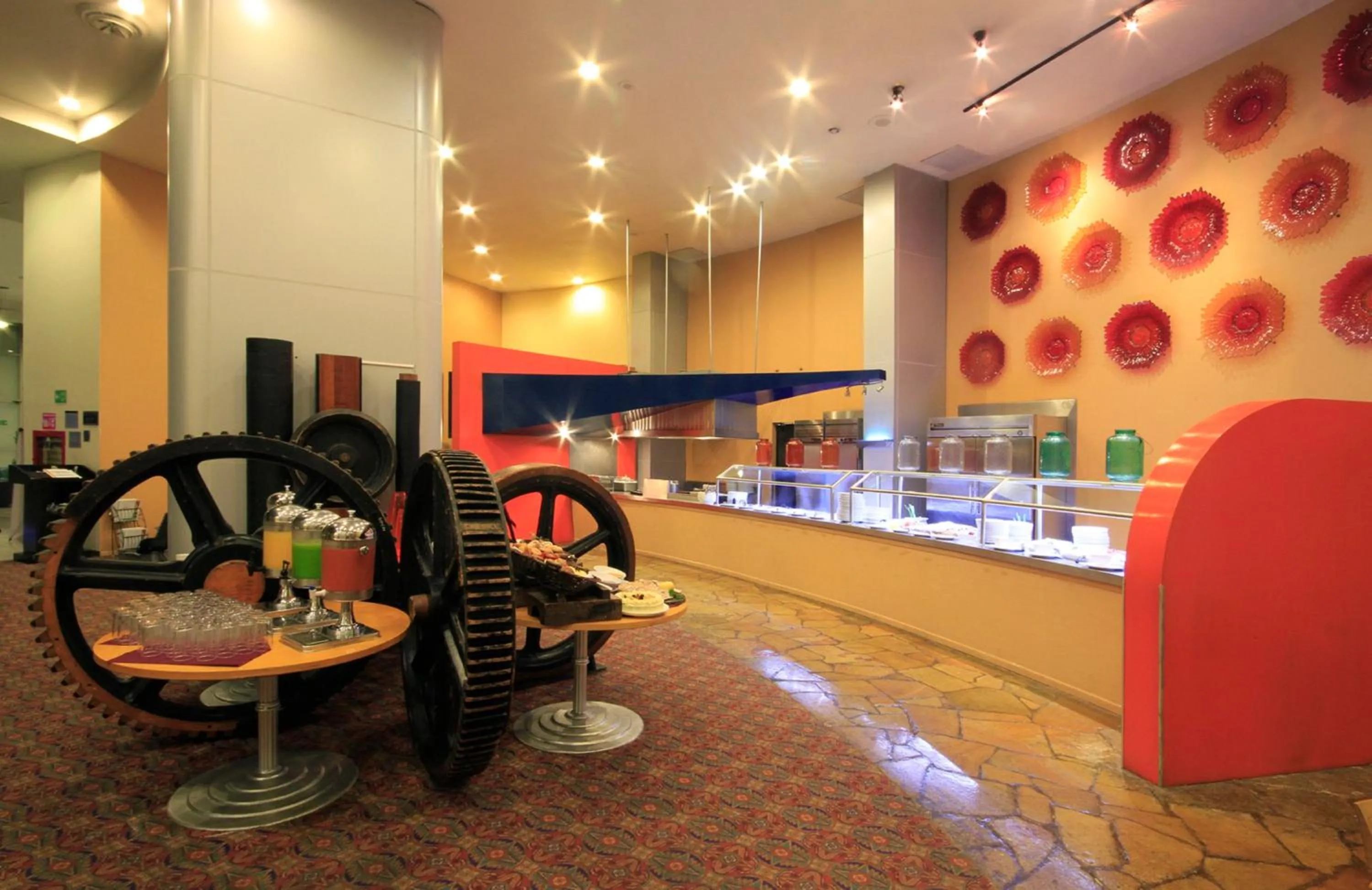 Breakfast in Holiday Inn Monterrey-Parque Fundidora by IHG