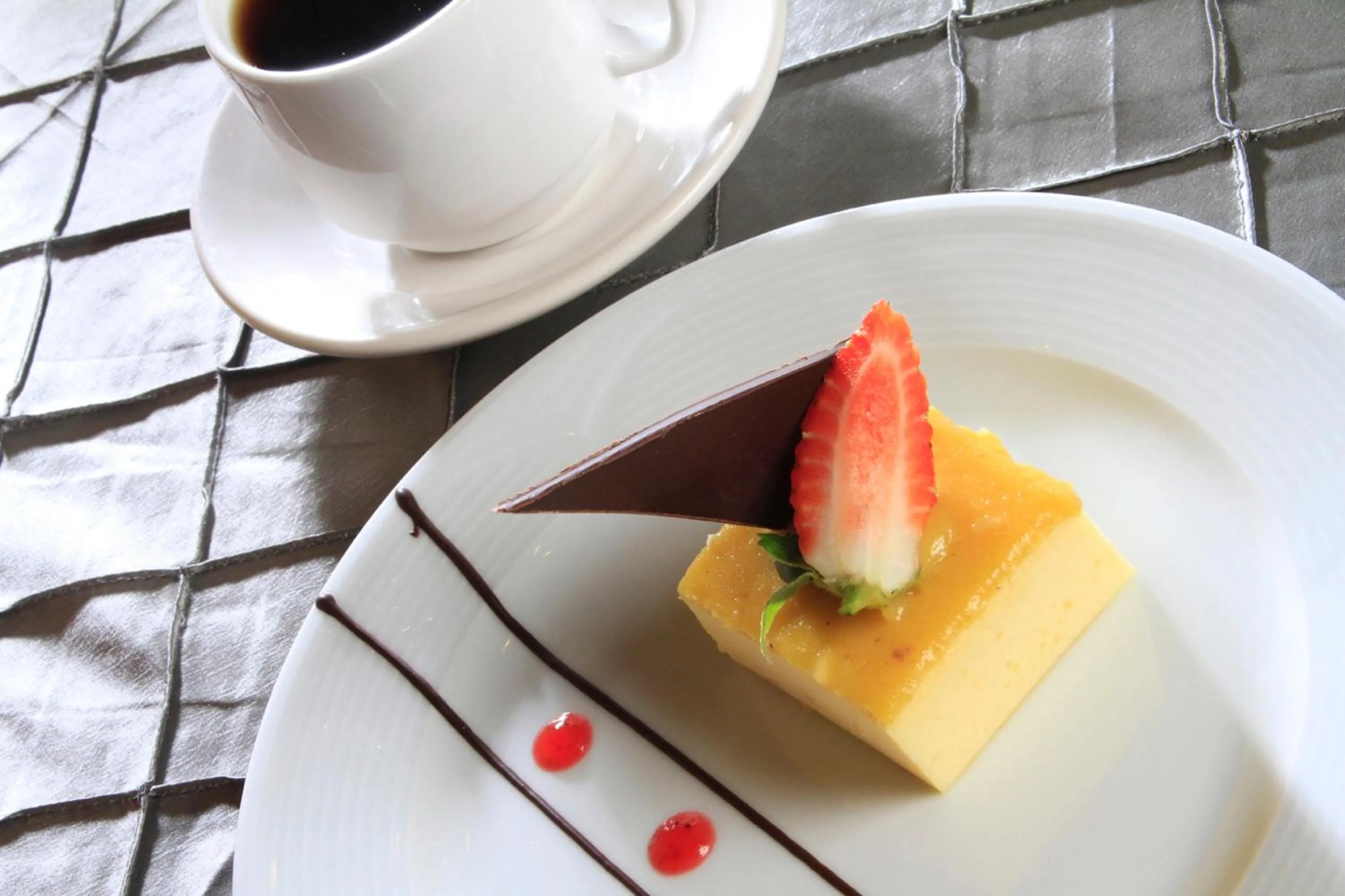 Restaurant/places to eat in Holiday Inn Monterrey-Parque Fundidora by IHG