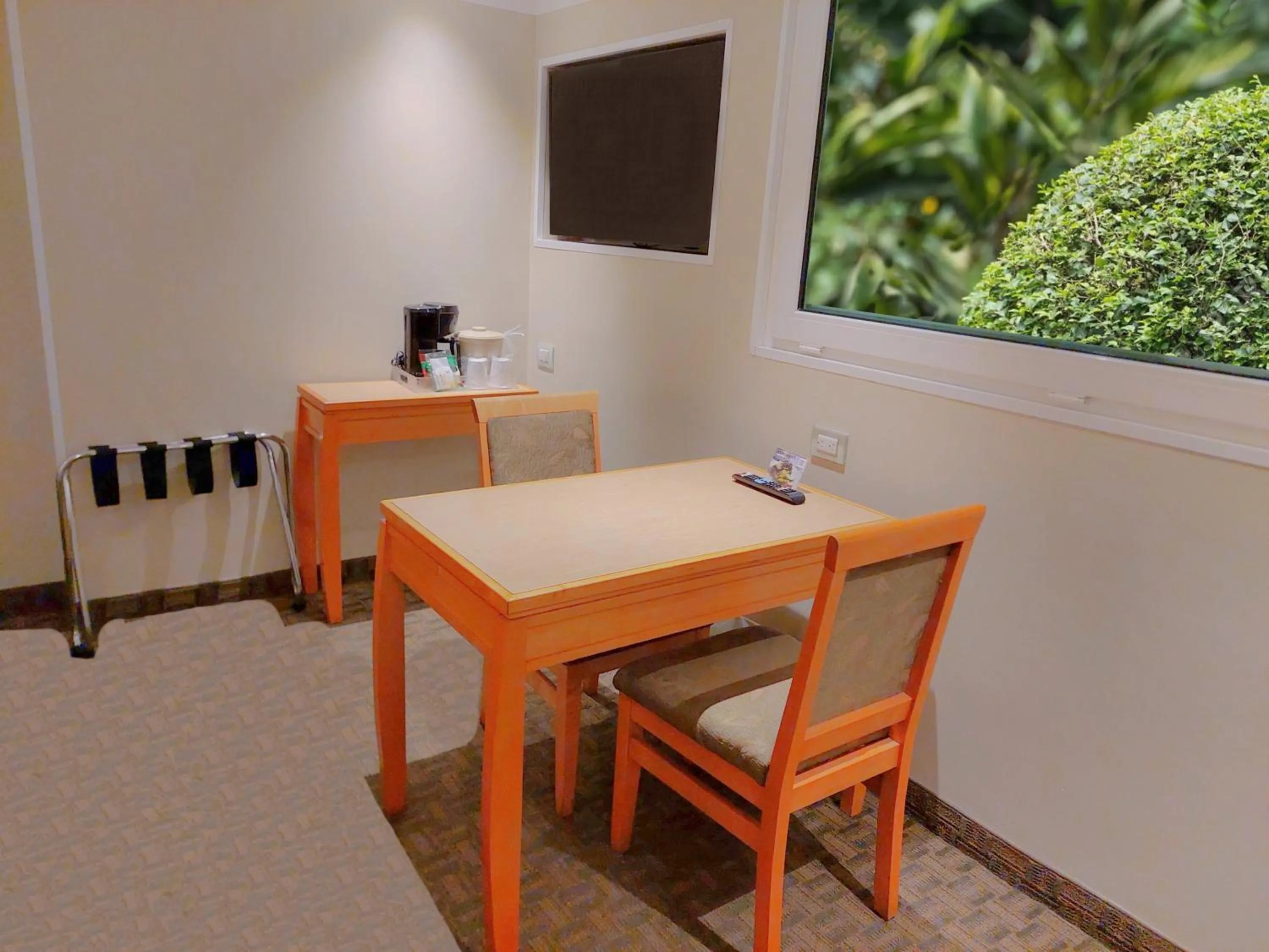 Photo of the whole room in Holiday Inn Cuernavaca by IHG