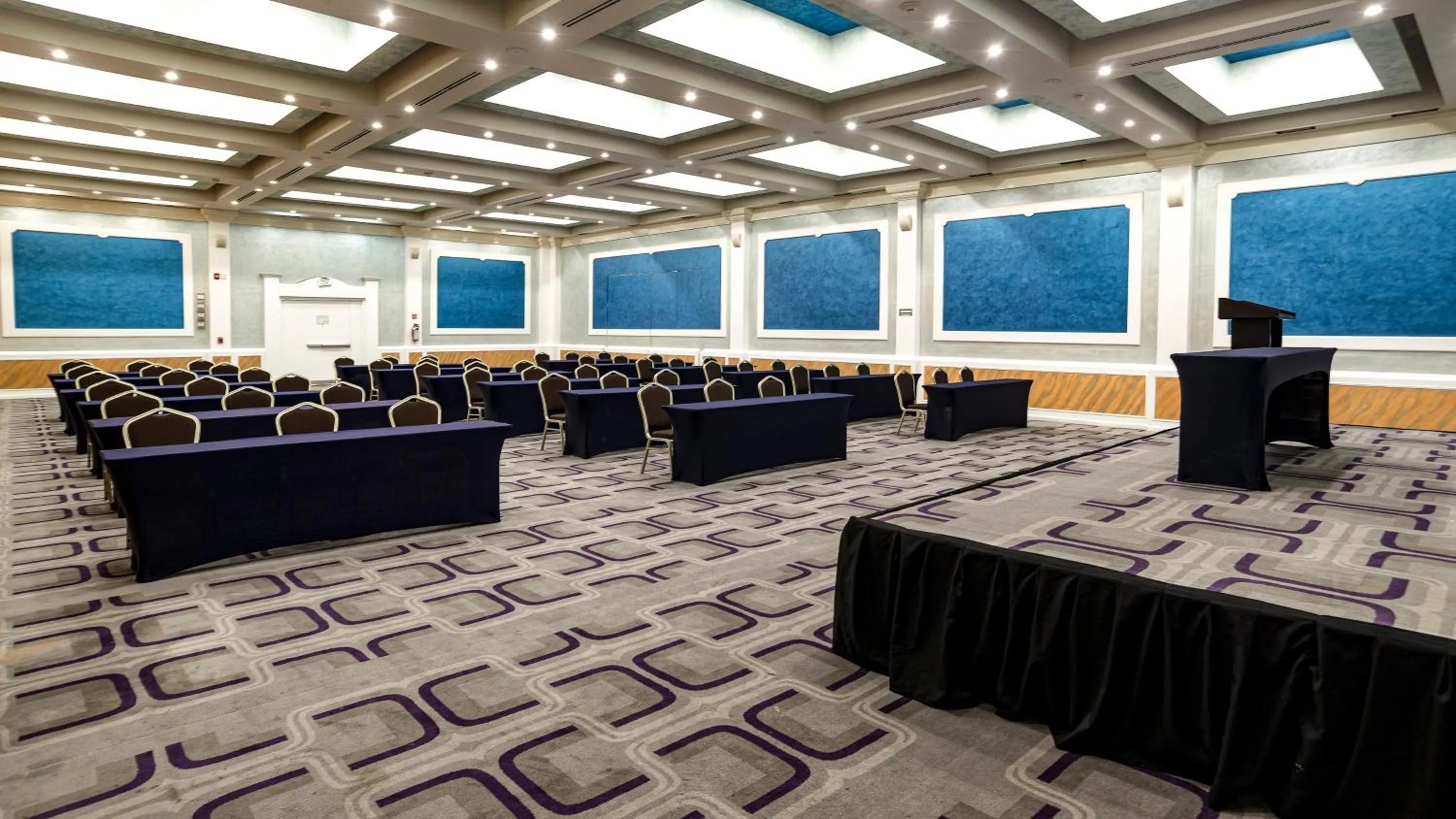 Meeting/conference room in Holiday Inn Cuernavaca by IHG