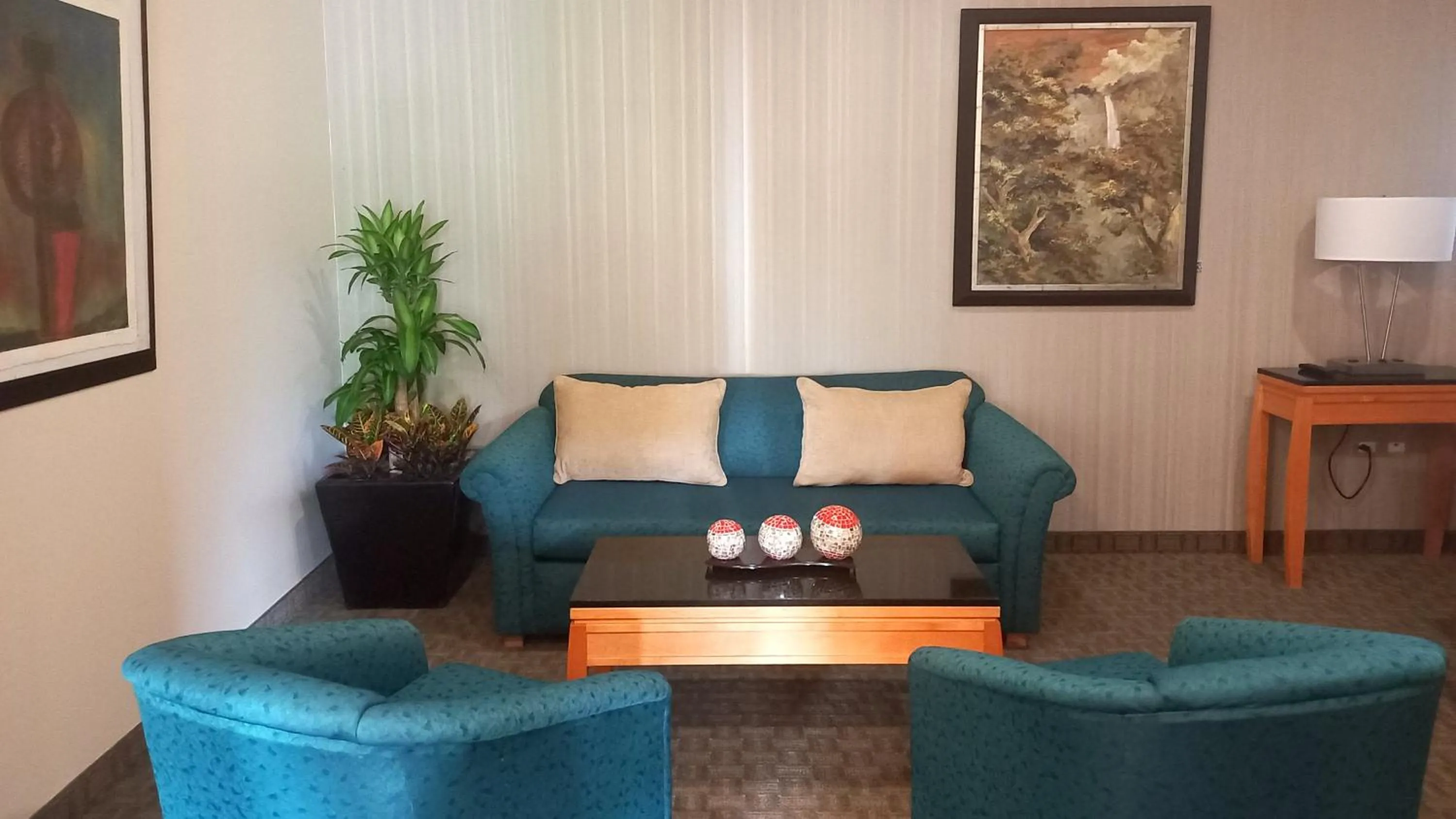 Photo of the whole room in Holiday Inn Cuernavaca by IHG