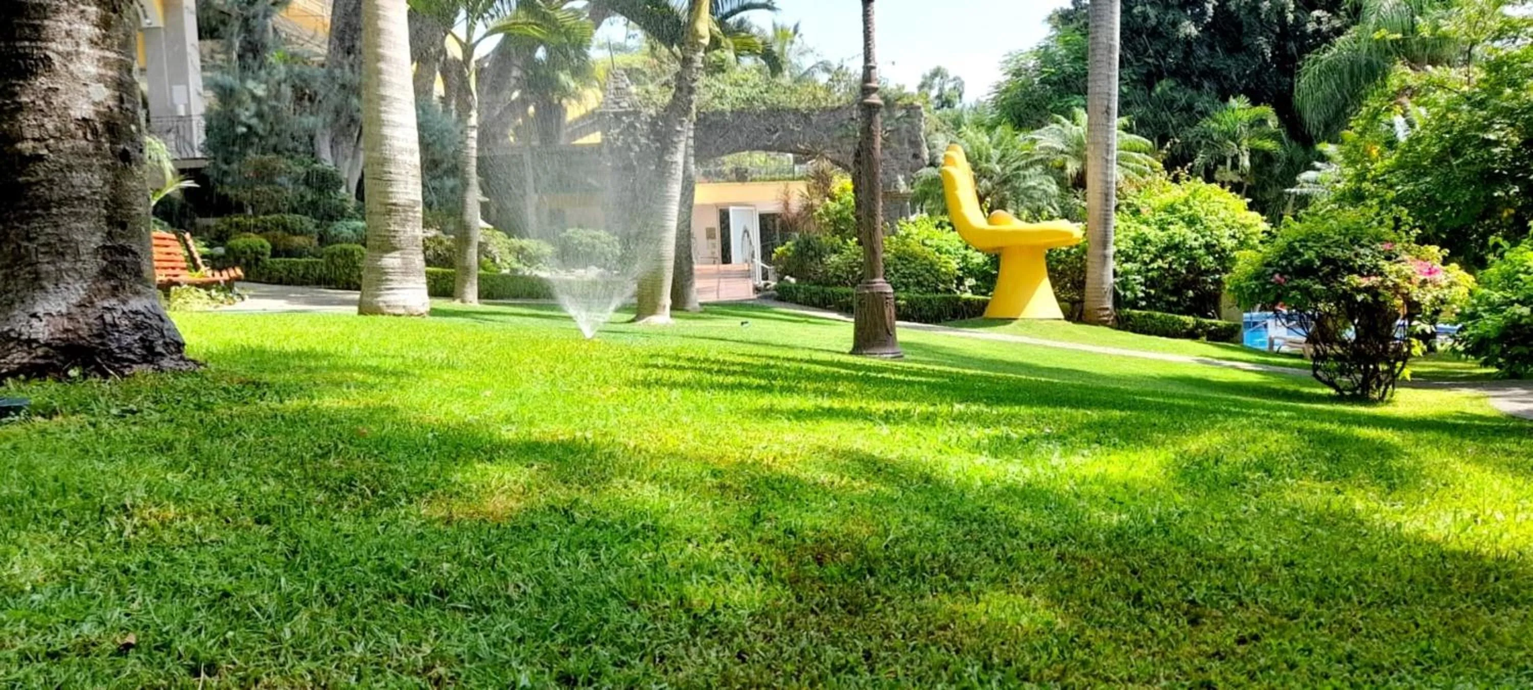 Day in Holiday Inn Cuernavaca by IHG