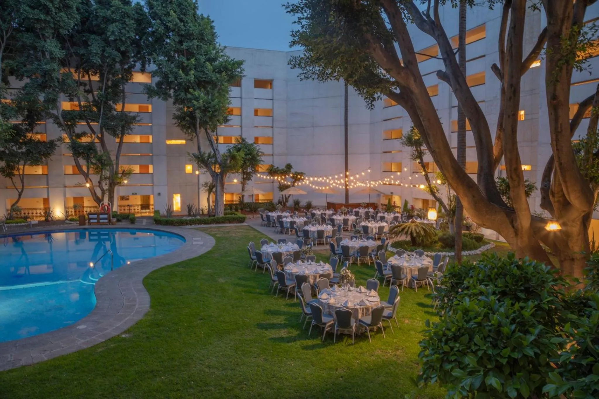 Meeting/conference room in Presidente InterContinental Puebla by IHG