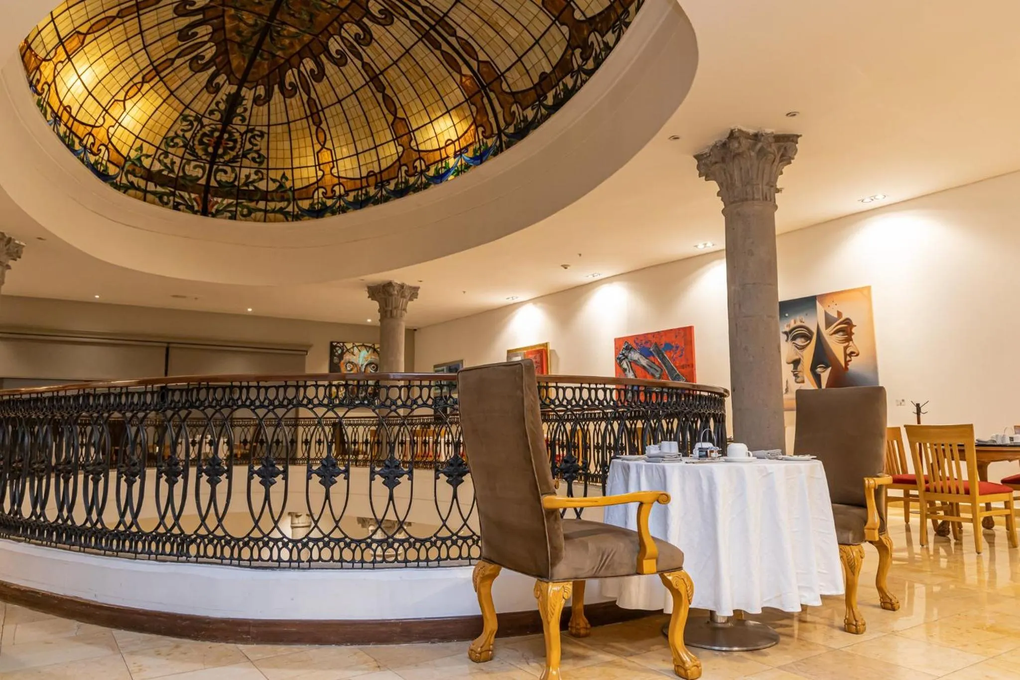 Restaurant/places to eat in Presidente InterContinental Puebla by IHG