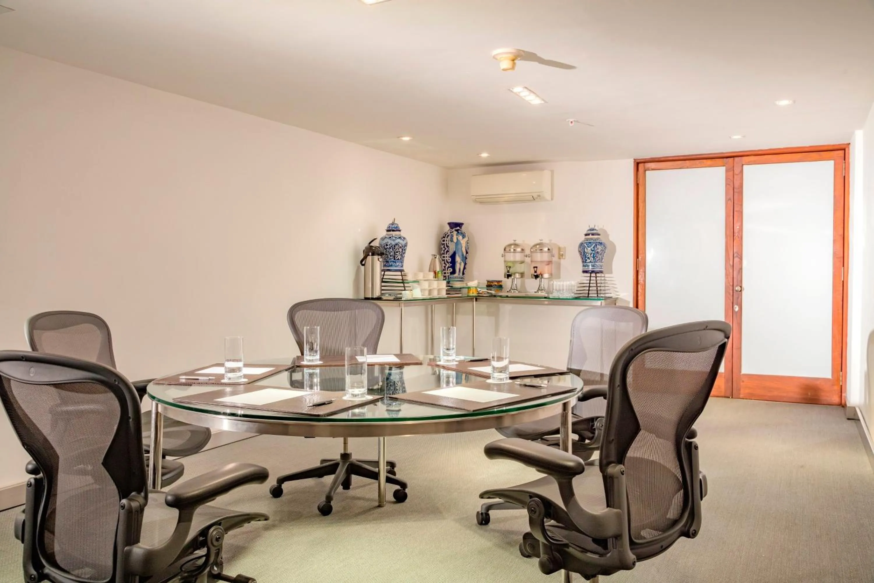 Meeting/conference room in Presidente InterContinental Puebla by IHG