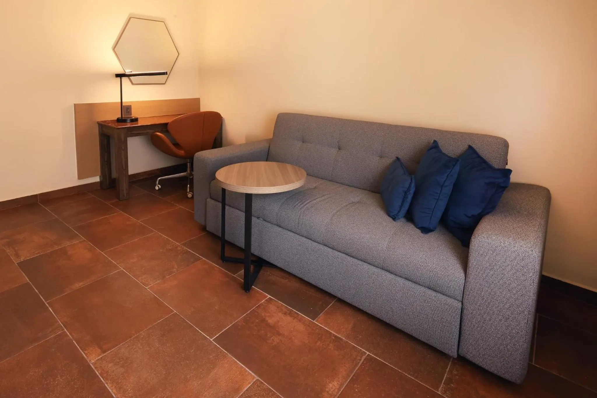 Photo of the whole room in Holiday Inn Express Veracruz Centro Historico by IHG