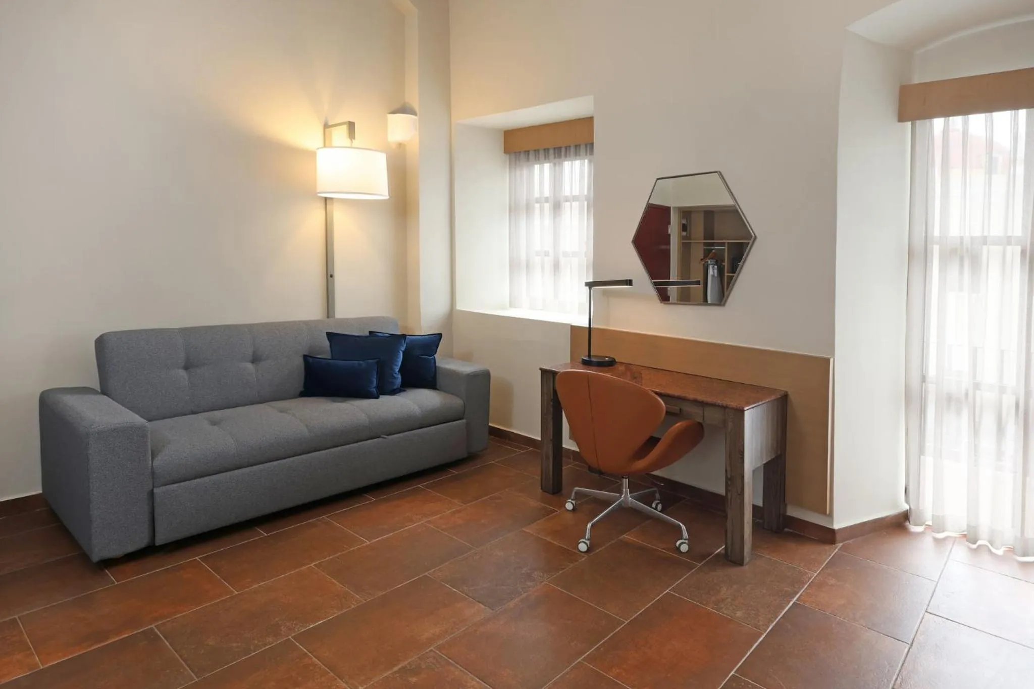 Photo of the whole room in Holiday Inn Express Veracruz Centro Historico by IHG