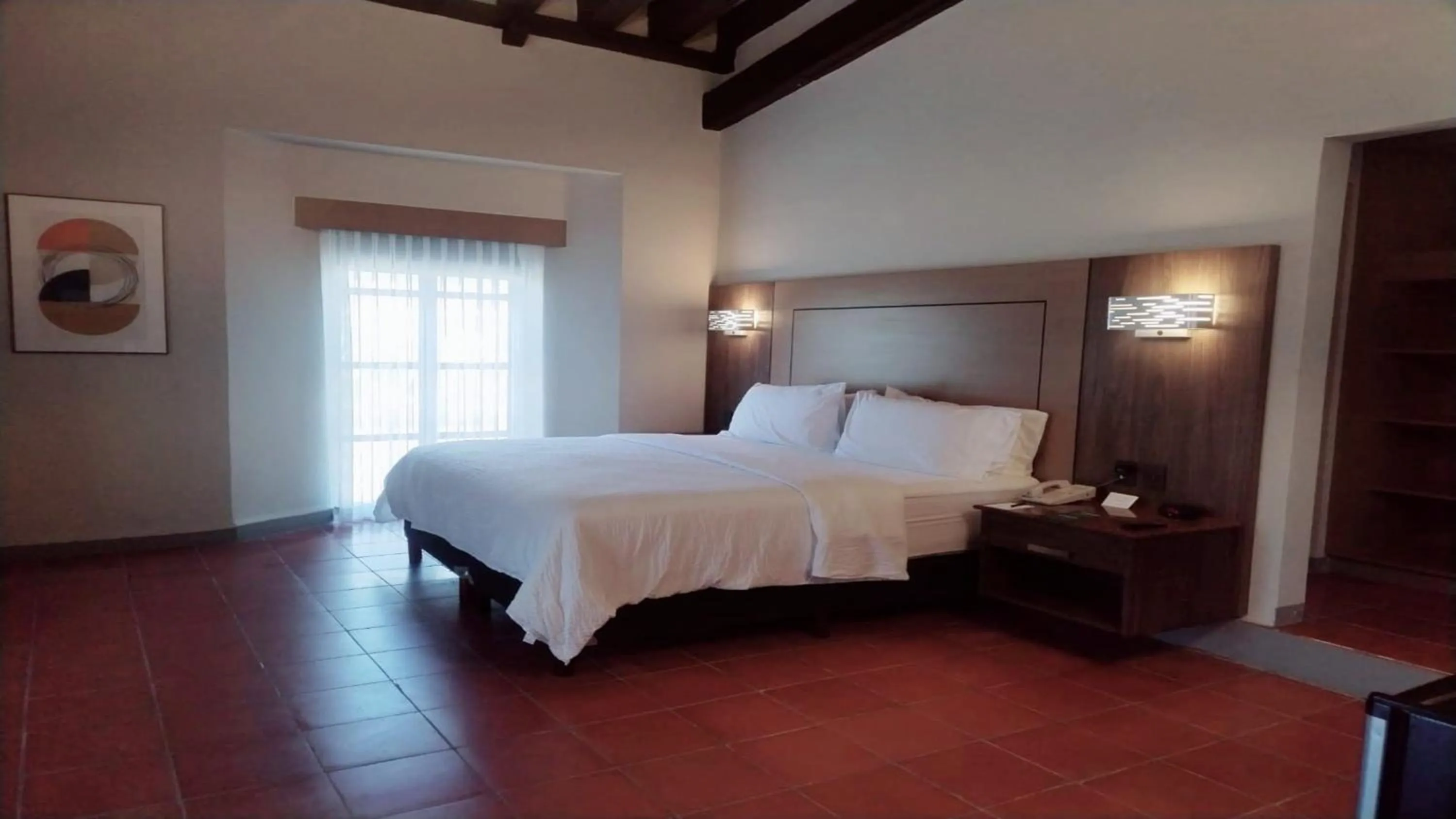 Photo of the whole room, Bed in Holiday Inn Express Veracruz Centro Historico by IHG