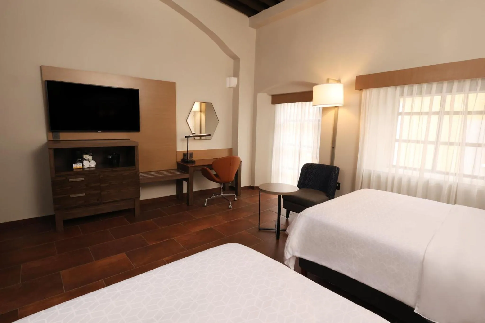 Photo of the whole room, Bed in Holiday Inn Express Veracruz Centro Historico by IHG