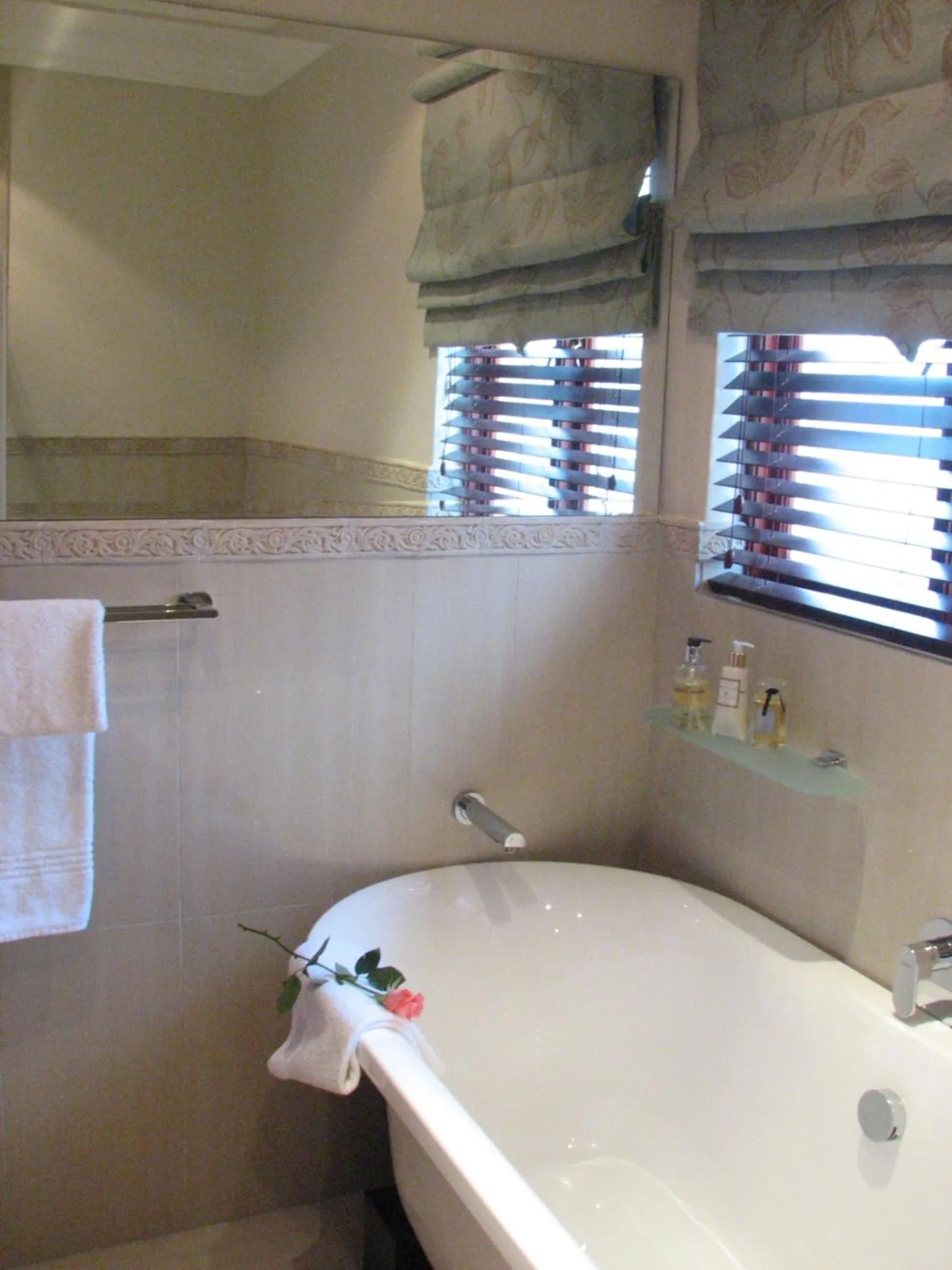 Toilet in Bellgrove Guest House Sandton