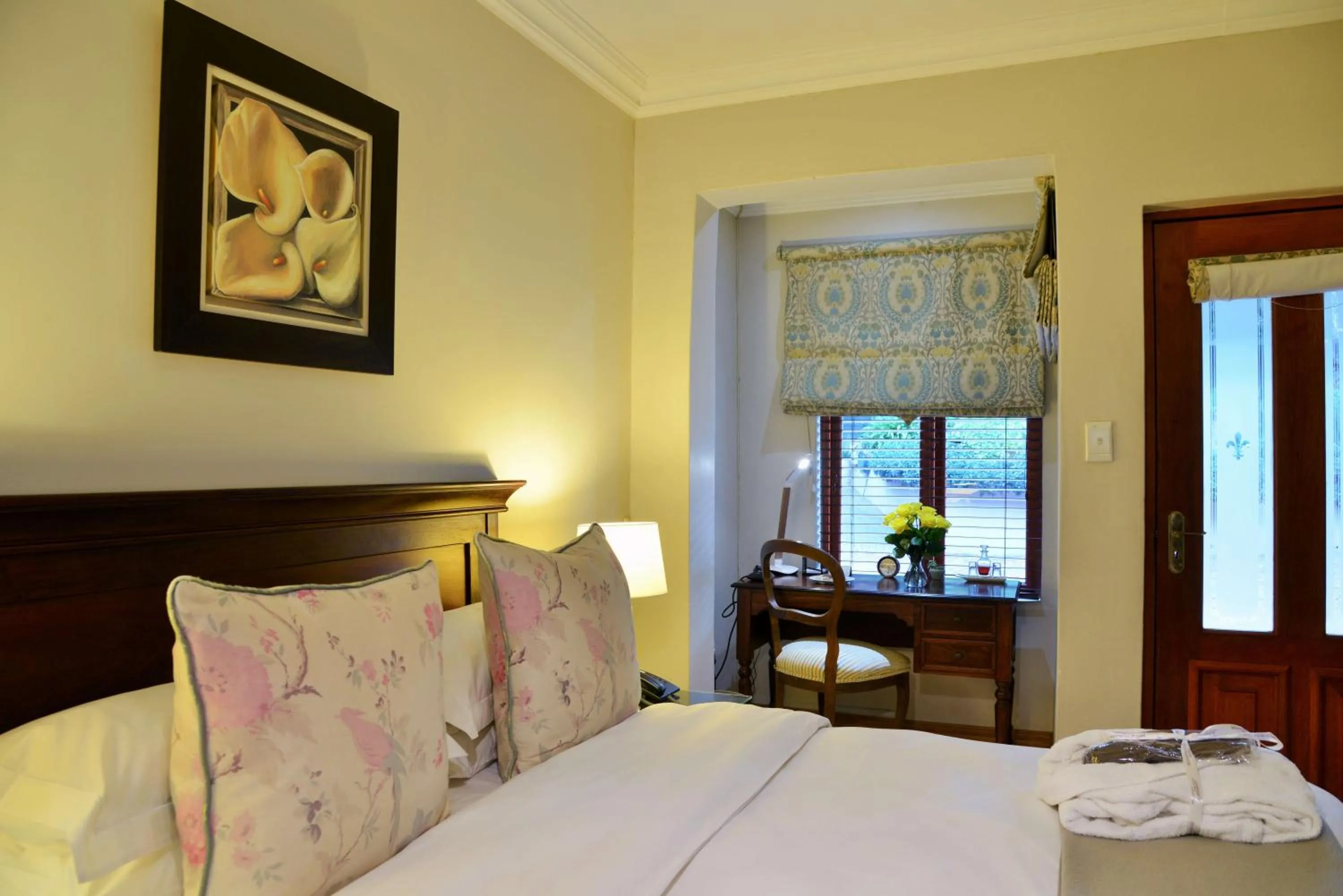 Bedroom, Bed in Bellgrove Guest House Sandton