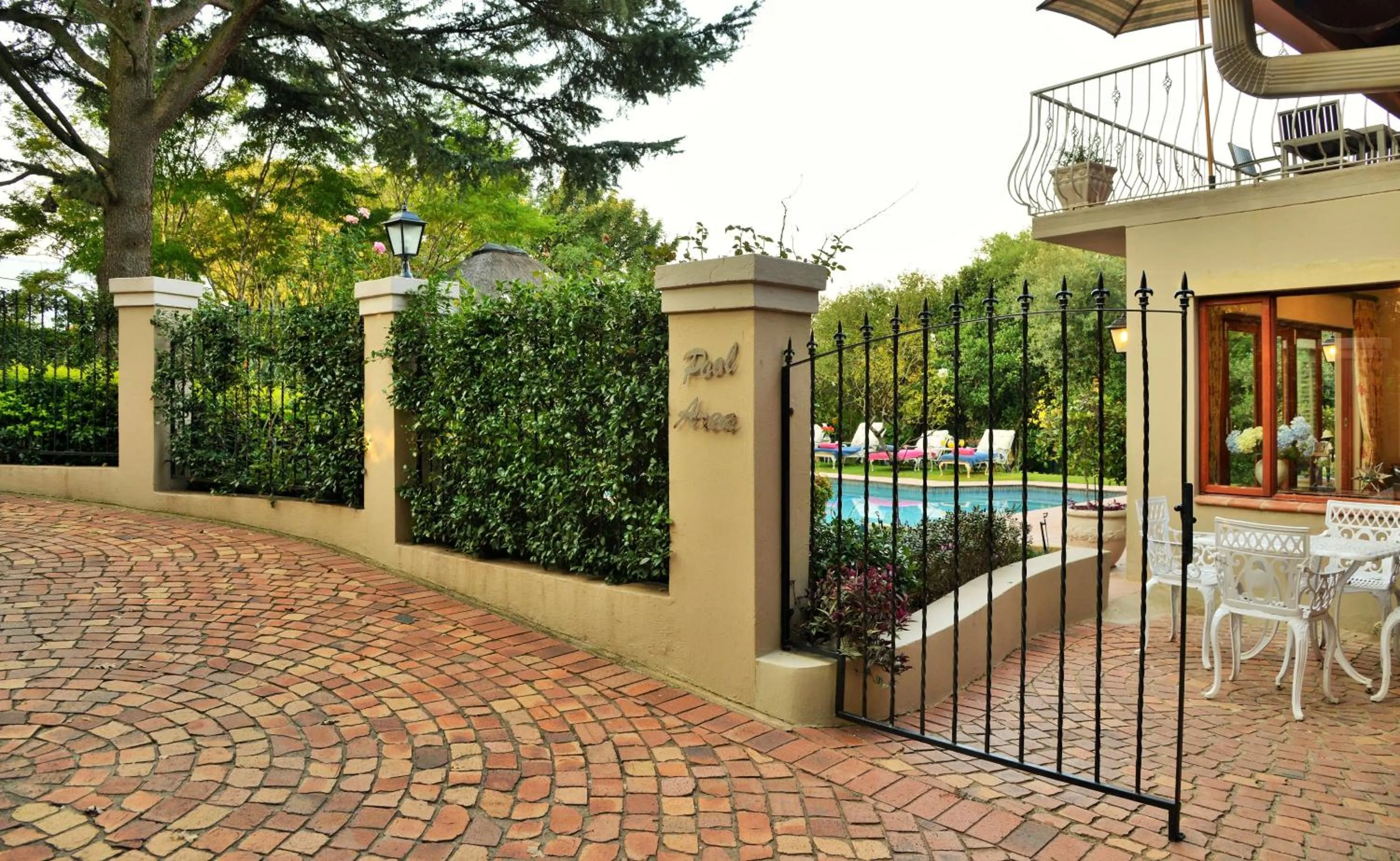 Balcony/Terrace in Bellgrove Guest House Sandton