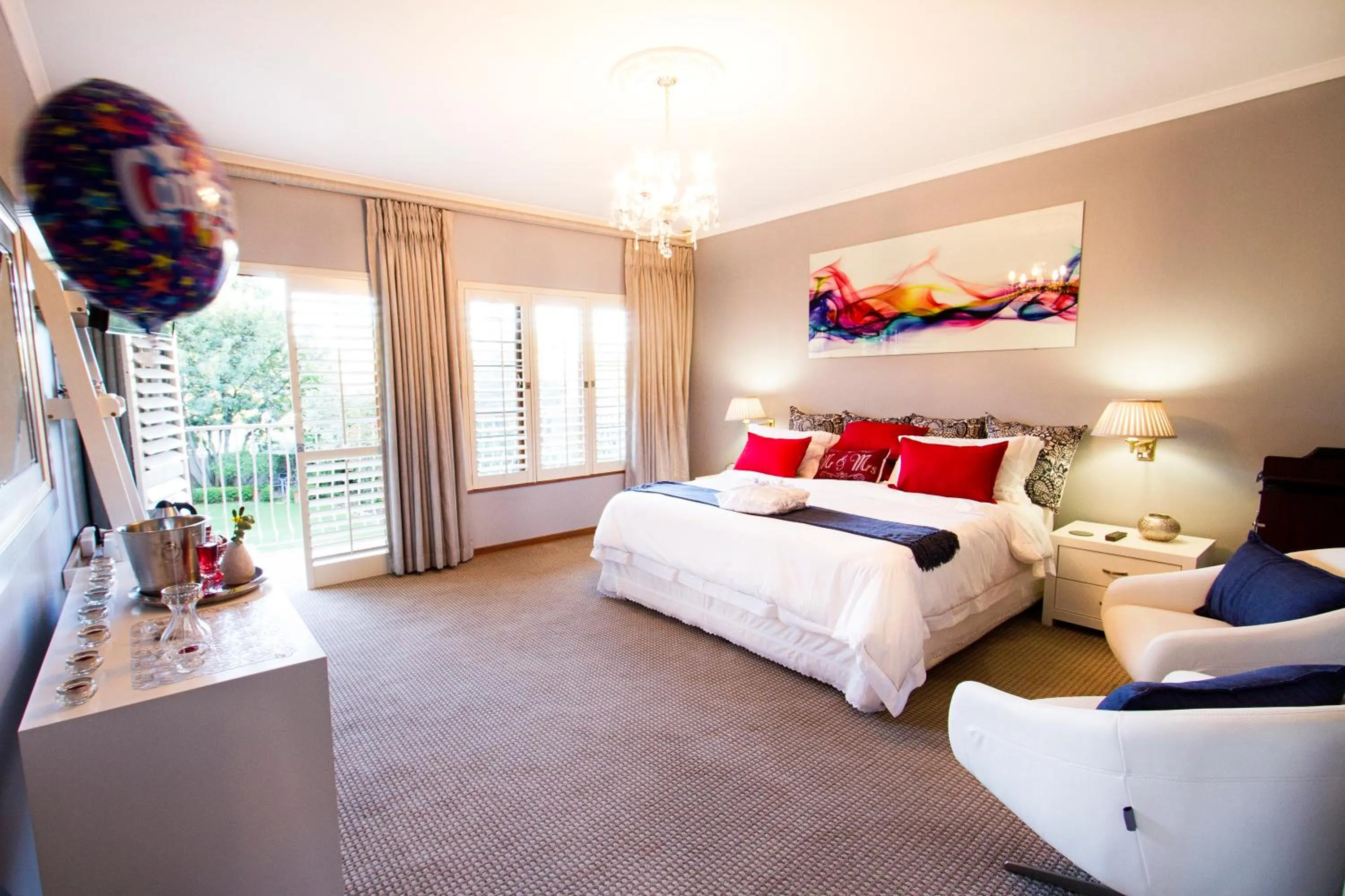 Photo of the whole room, Bed in Bellgrove Guest House Sandton