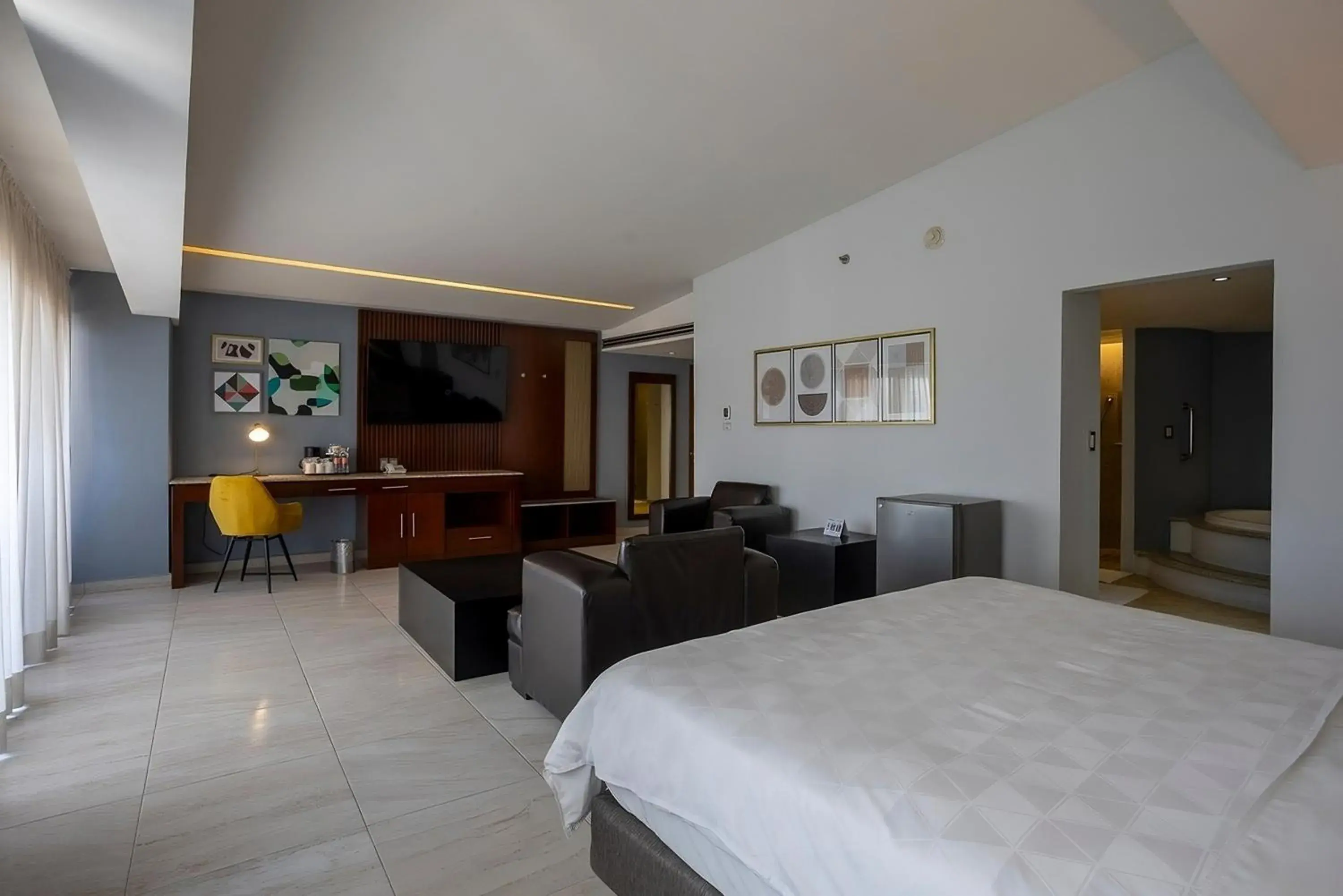 King Suite in Holiday Inn Puebla Finsa by IHG King Suite in Holiday Inn Puebla Finsa by IHG