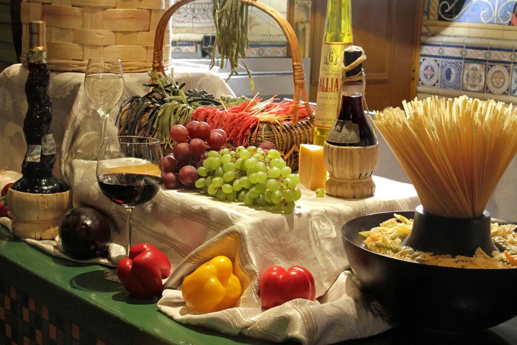 Restaurant/places to eat in Crowne Plaza Hotel Monterrey by IHG