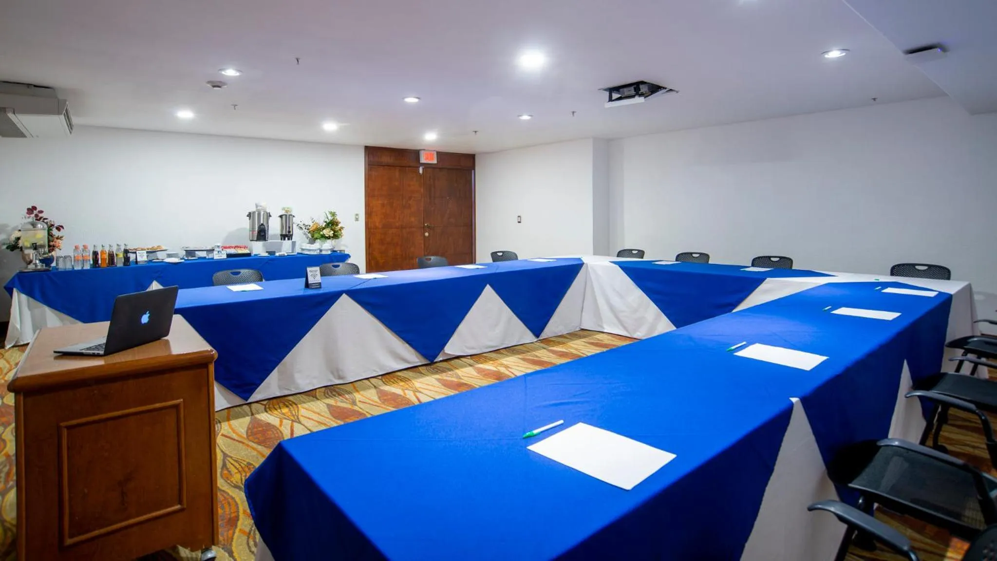 Meeting/conference room in Holiday Inn Queretaro Zona Diamante by IHG