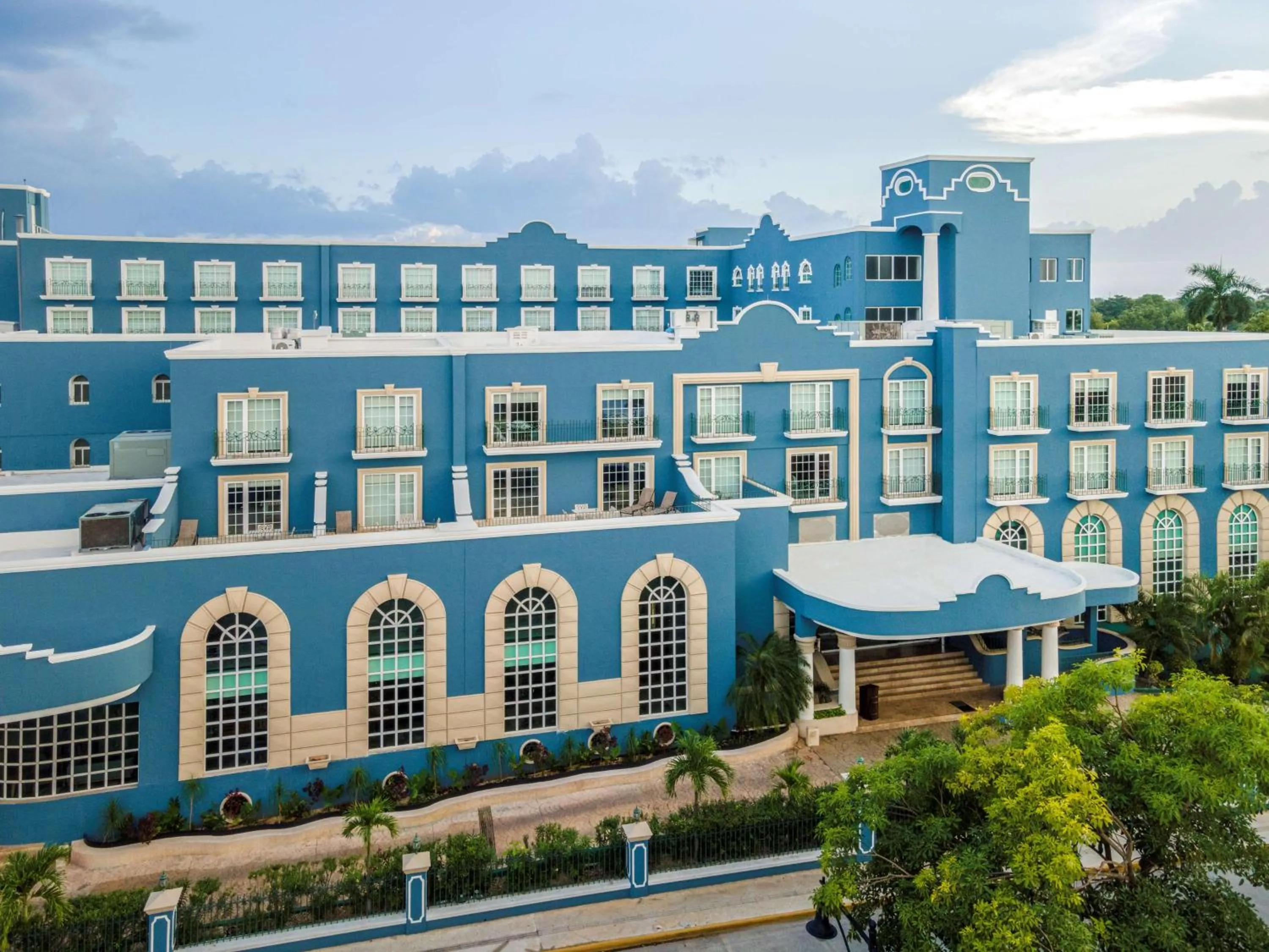 Property building in Villa Mercedes Curio Collection By Hilton