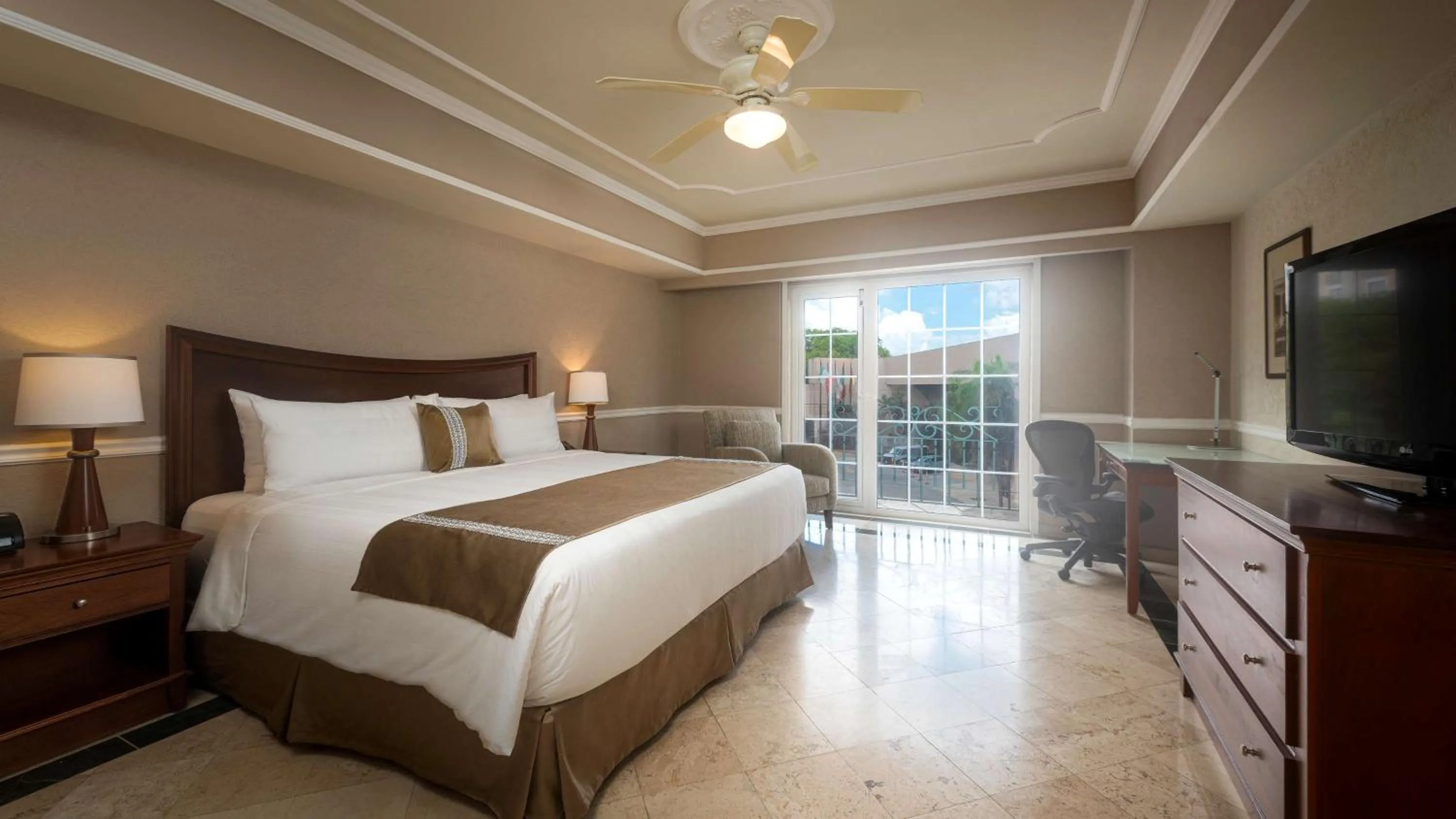 Bedroom, Bed in Villa Mercedes Curio Collection By Hilton