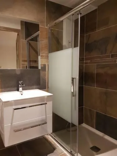 Bathroom in Le Domaine de Wail - Legends Resort